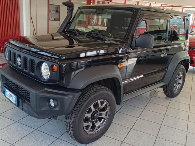 Suzuki Jimny 1.5 Top allgrip 4X4 AUTOVETTURA 4 POSTI GANCIO