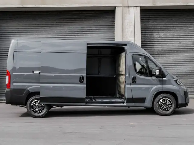 Fiat Ducato view 15