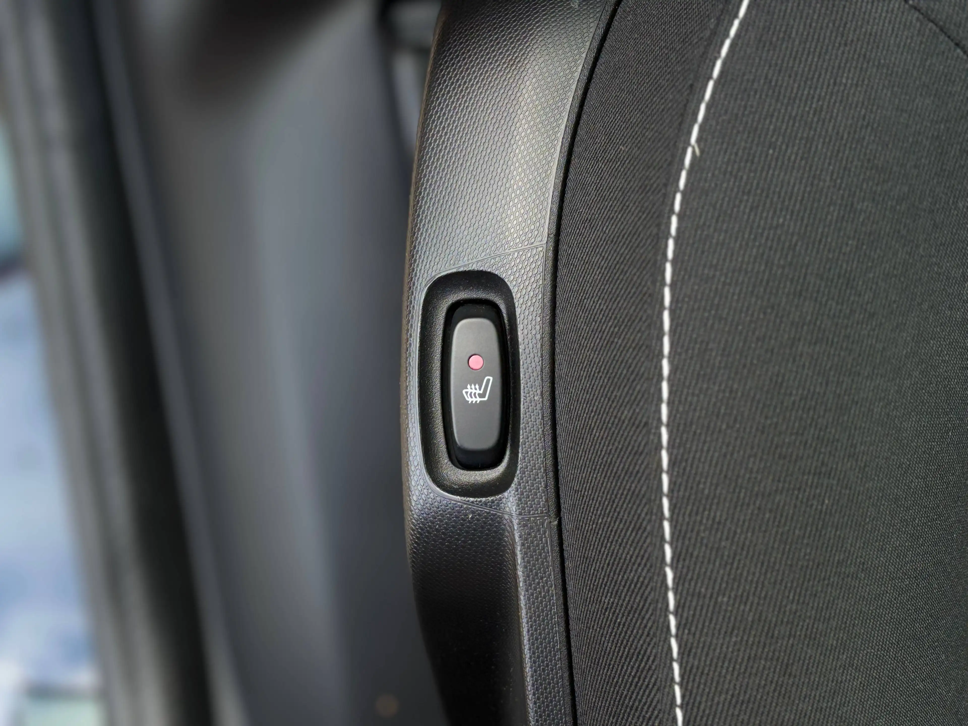 smart forFour ForFour Automatik Passion Turbo 66 kW PDC LED — photo 12
