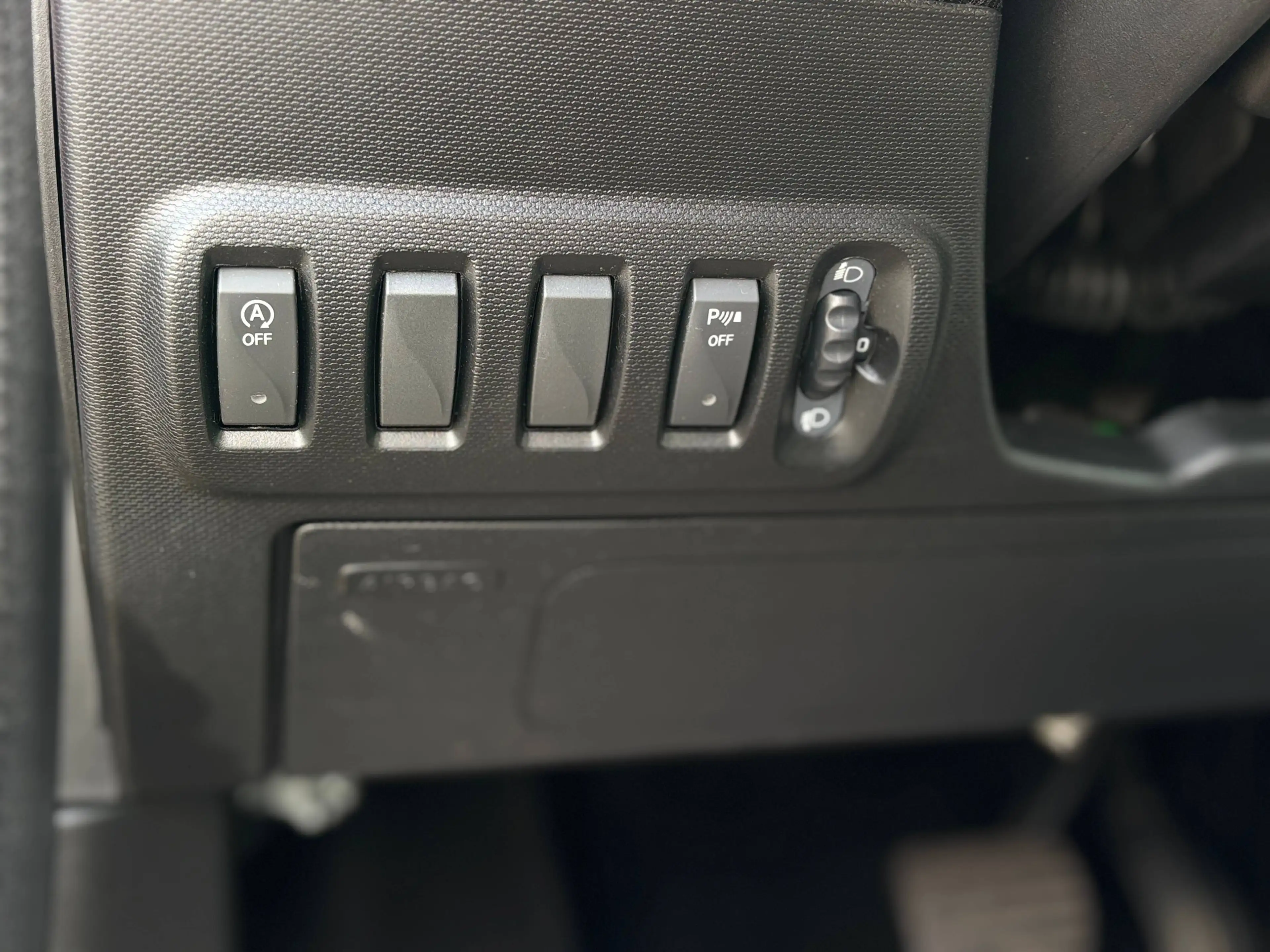 smart forFour ForFour Automatik Passion Turbo 66 kW PDC LED — photo 11