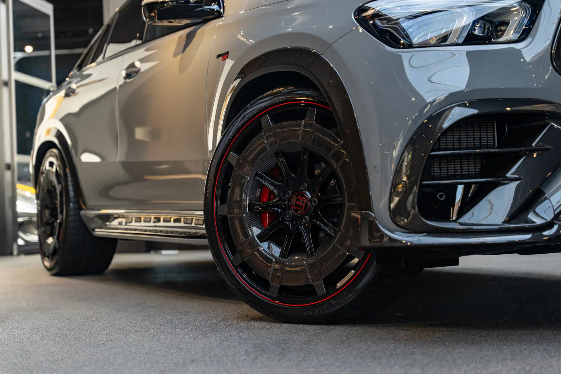 벤츠 GLE-클래스 63 AMG S 2024 회색 사진 8