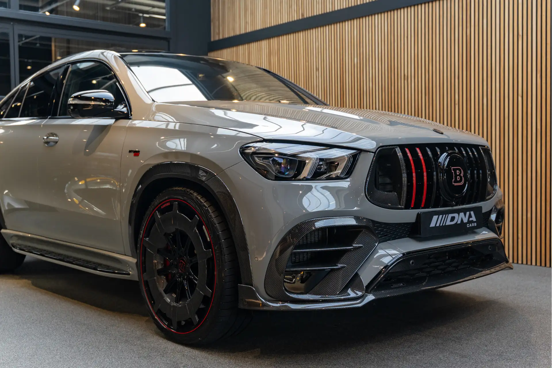 벤츠 GLE-클래스 63 AMG S 2024 회색 사진 6