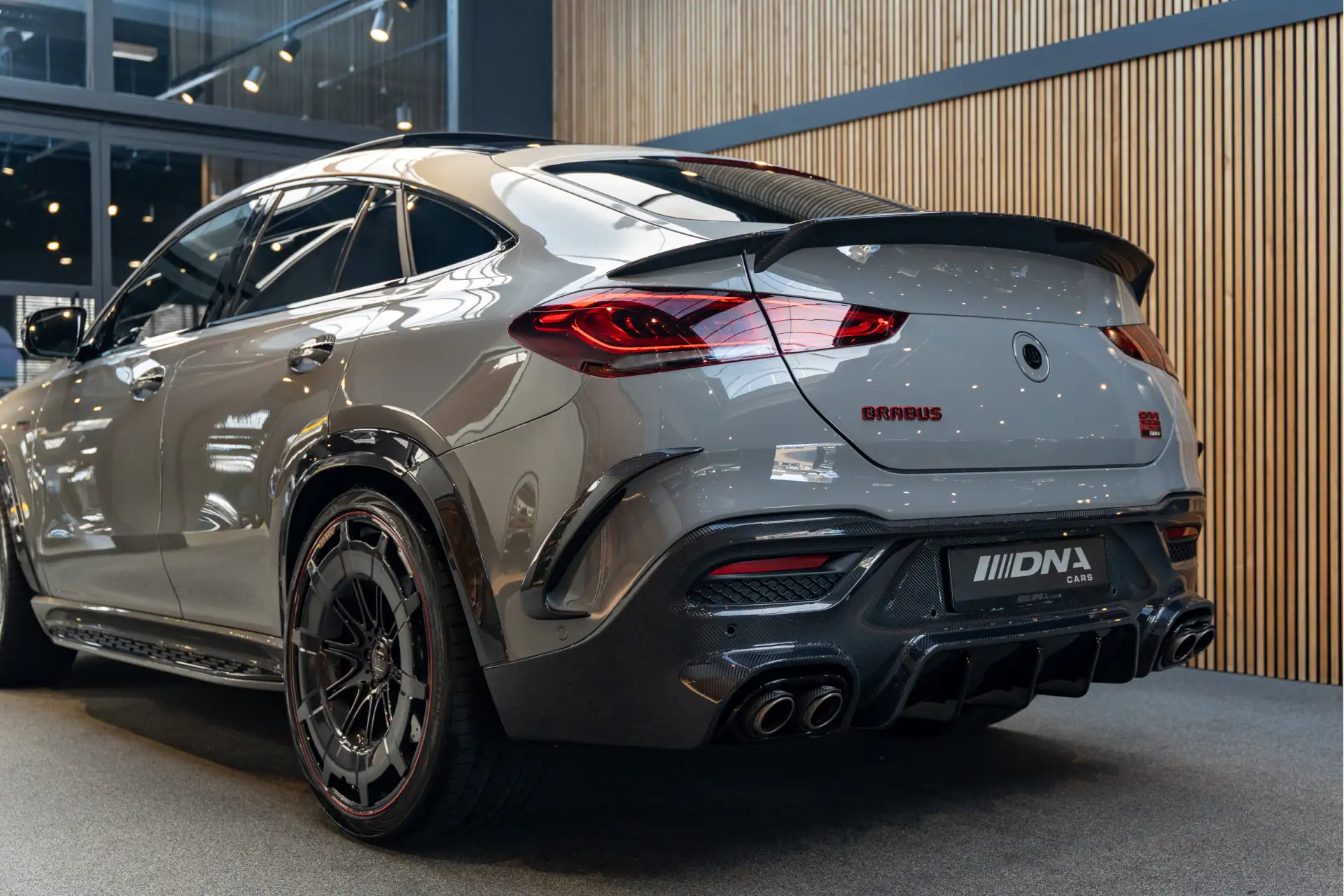 벤츠 GLE-클래스 63 AMG S 2024 회색 사진 7