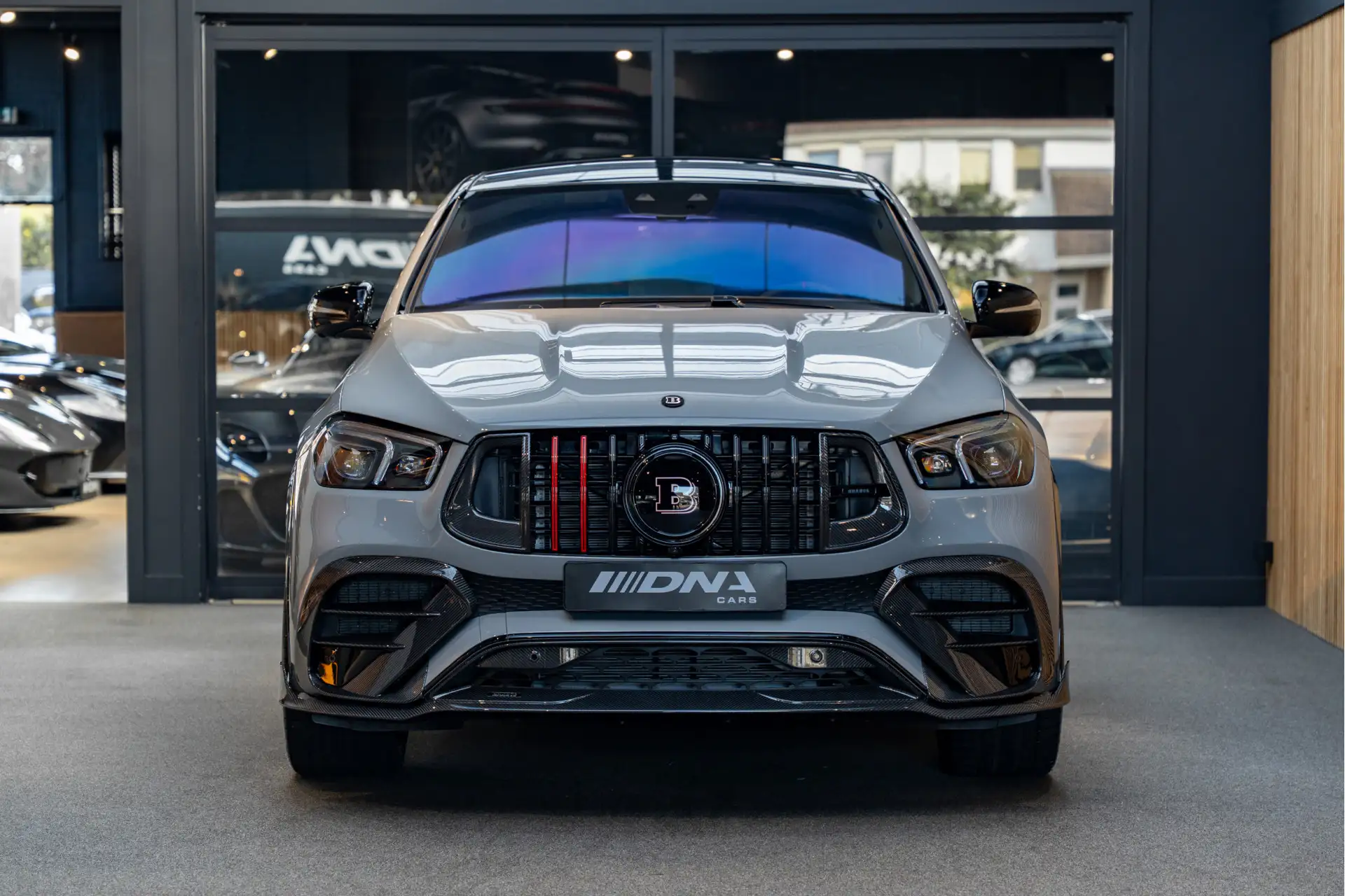 벤츠 GLE-클래스 63 AMG S 2024 회색 사진 2