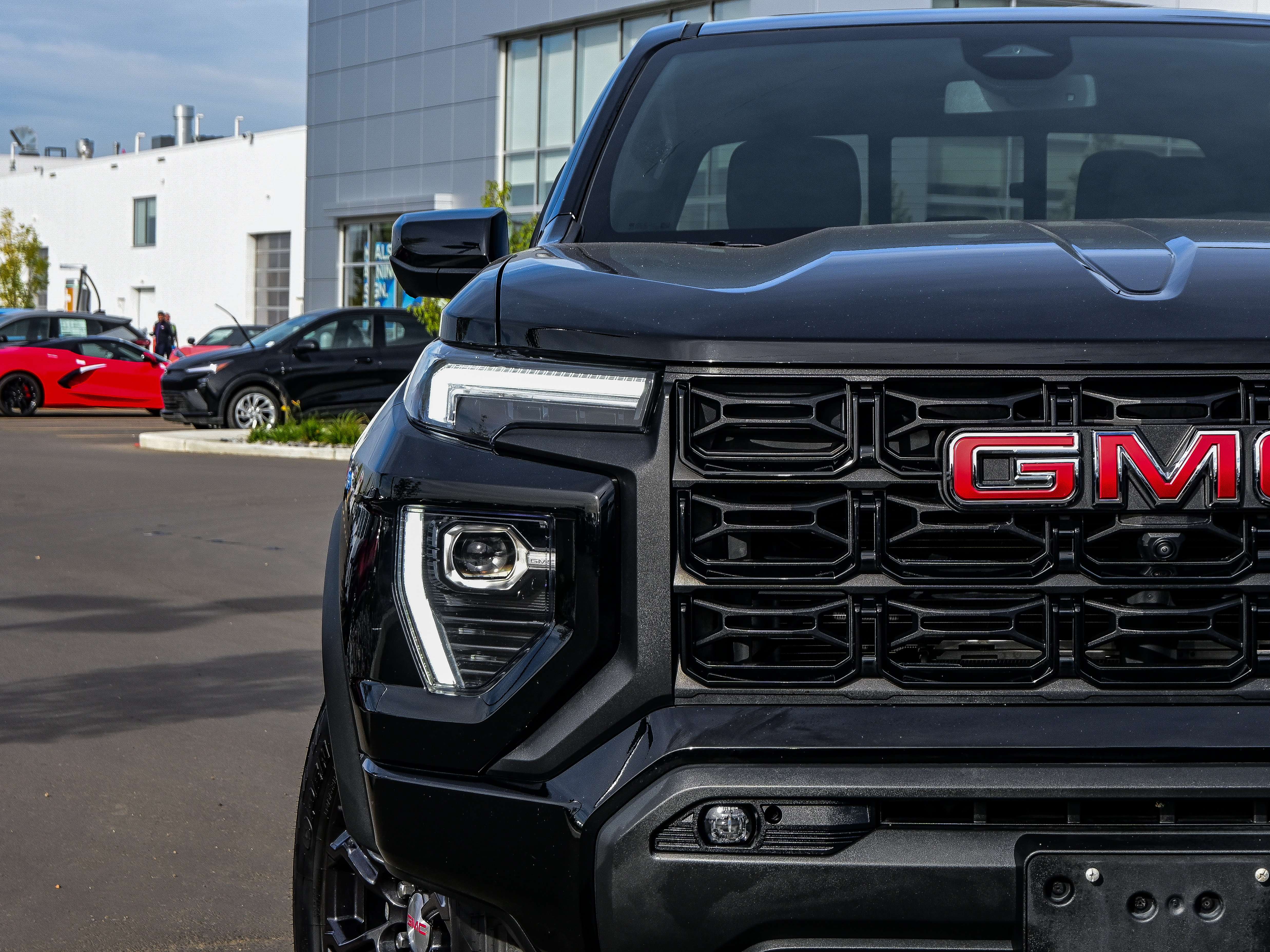 2024 GMC Canyon