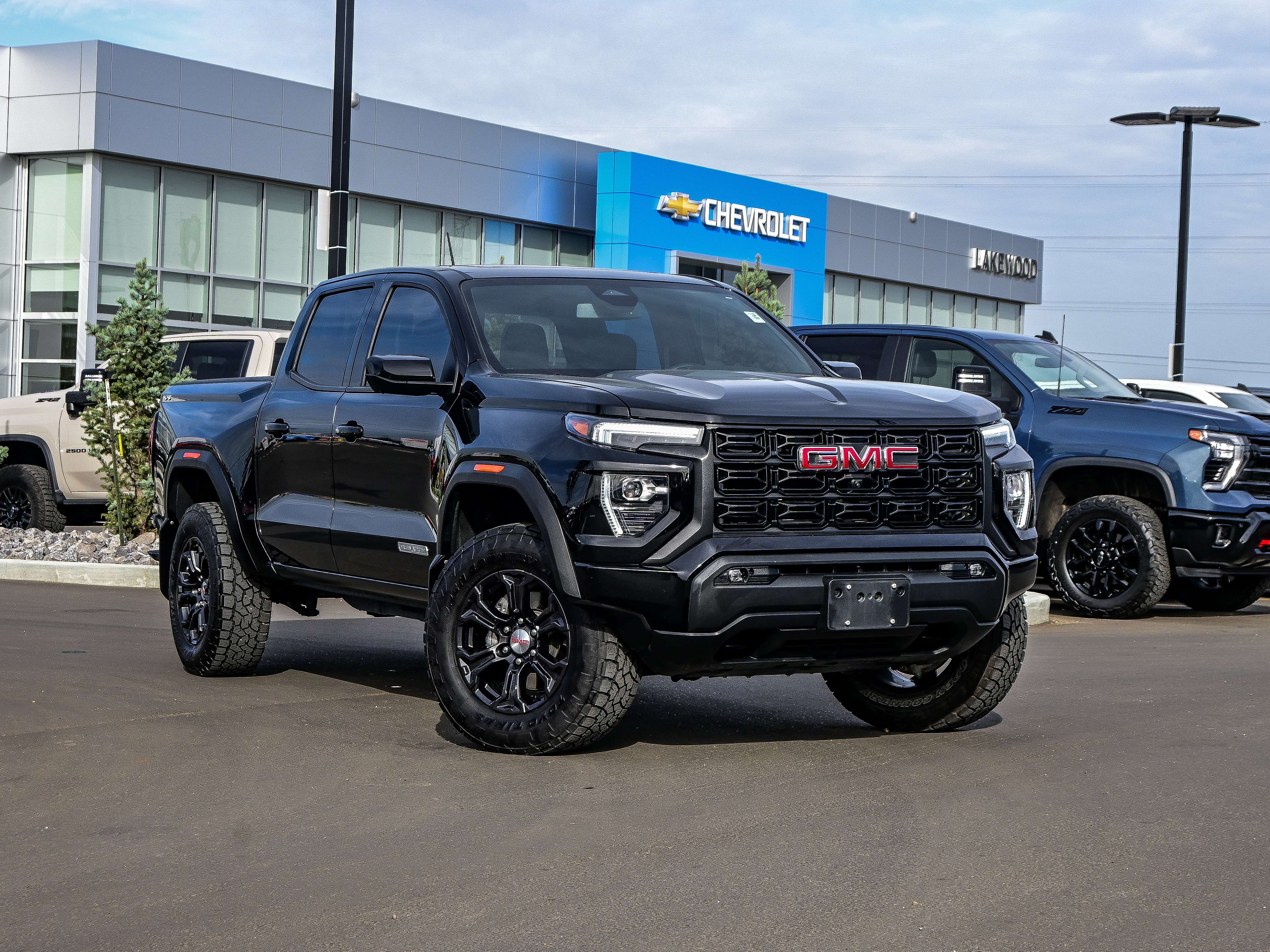 2024 GMC Canyon