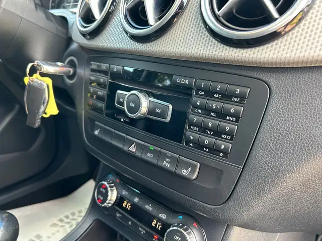 Mercedes-Benz B-Class view 28