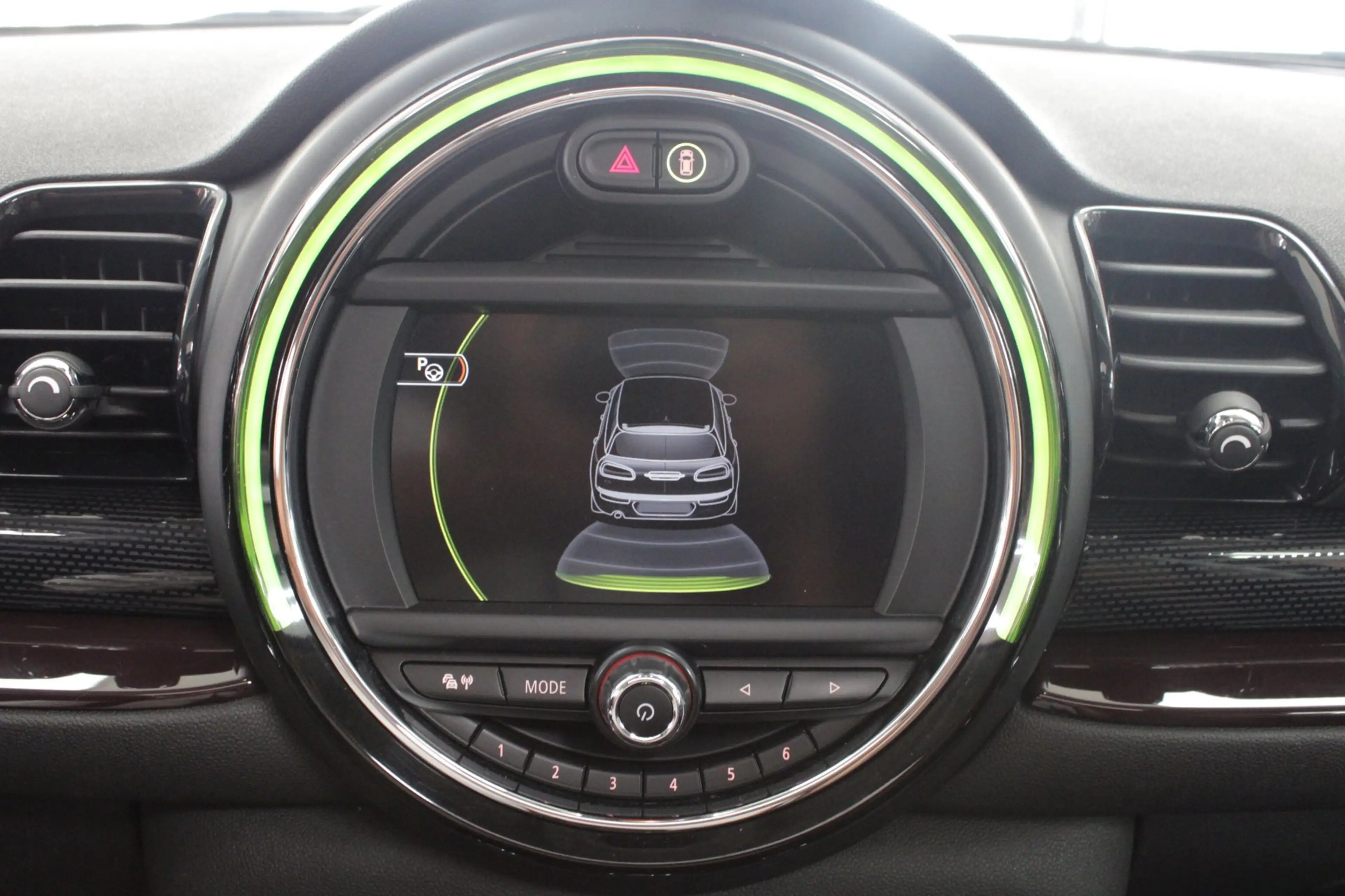 MINI One Clubman 1.5 Chili Serious Business | Airco | Pano | Carpla — photo 11