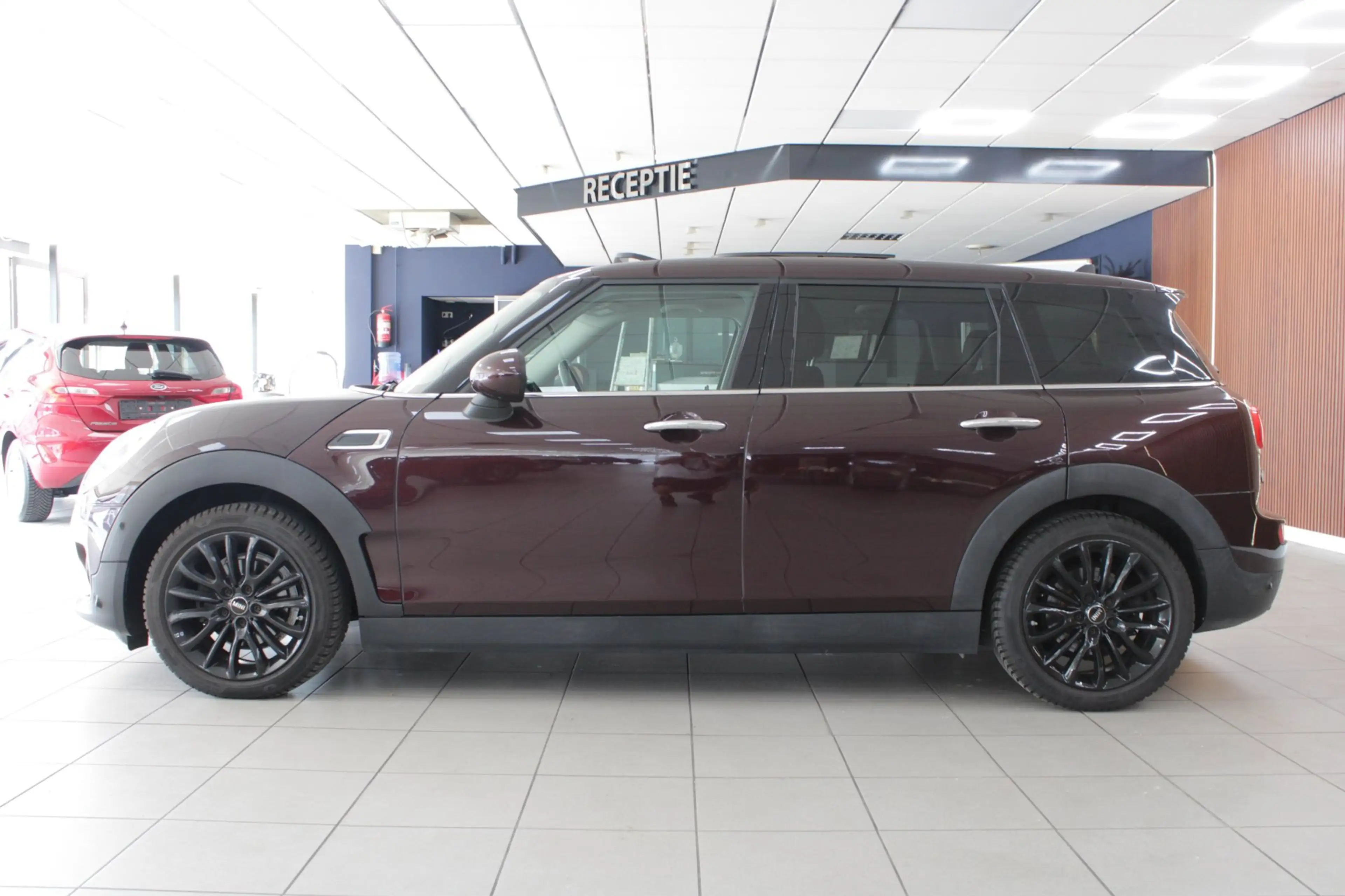 MINI One Clubman 1.5 Chili Serious Business | Airco | Pano | Carpla — photo 3