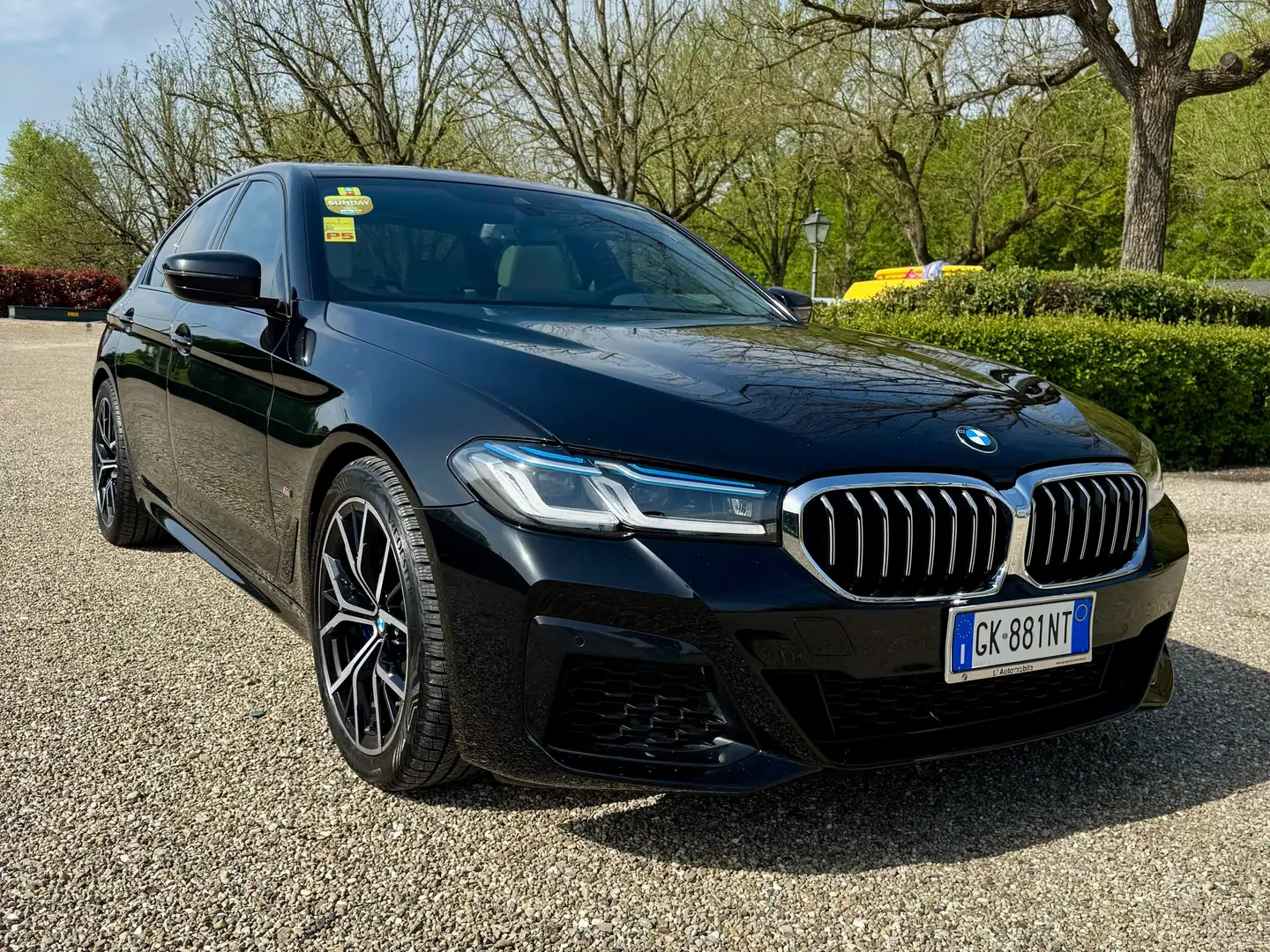 BMW 530 Serie 530XD 48V MSPORT dentro e fuori 4x4 Nero - 1