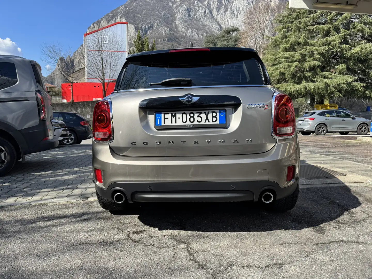 MINI Cooper S Countryman Mini Countryman 2.0 Cooper S all4 auto Šedá - 2