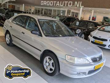1.8i S Airco, Trekhaak, Stuurbekrachtiging