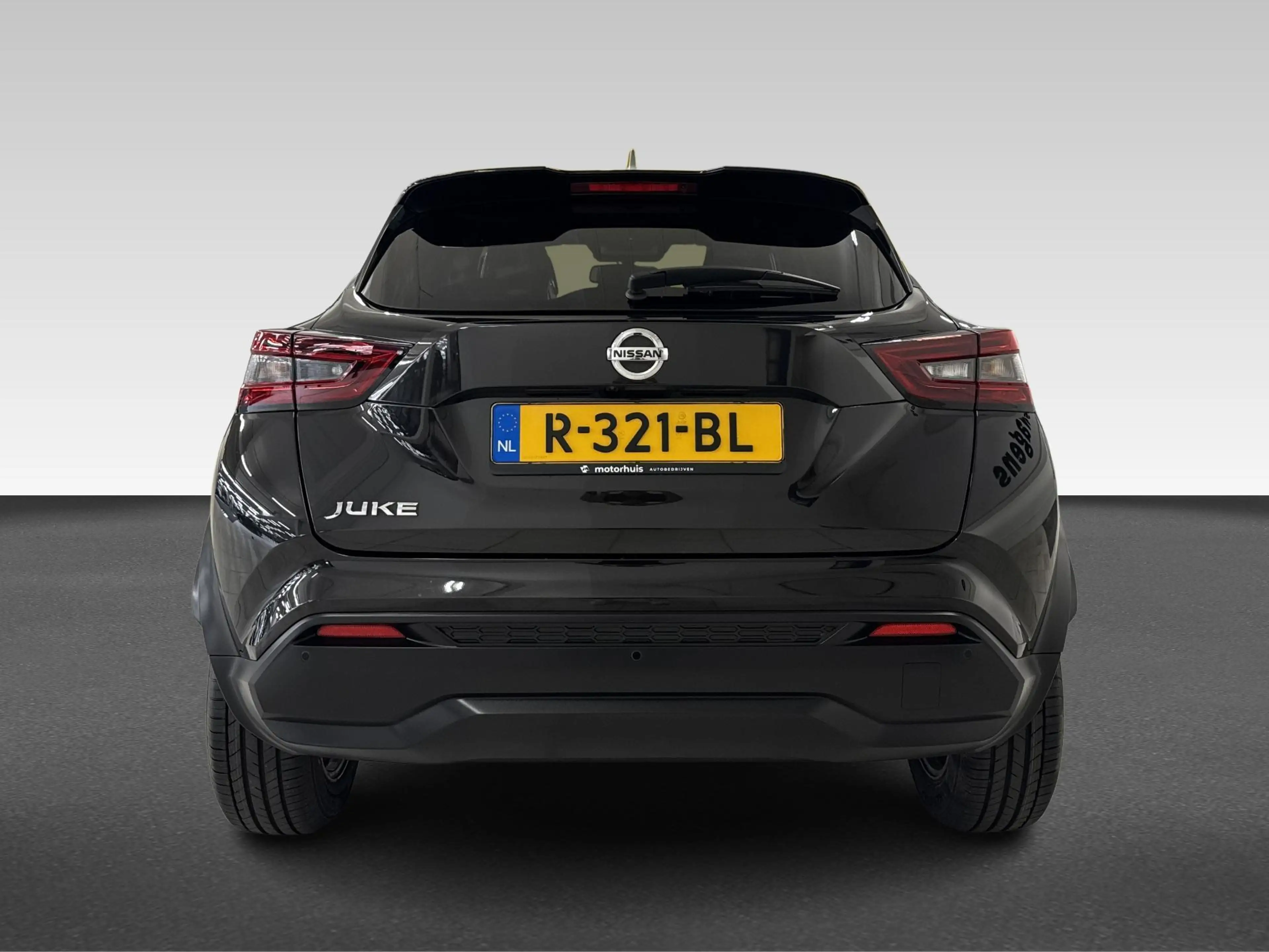 Nissan Juke 1.0 DIG-T Business Premium — photo 10