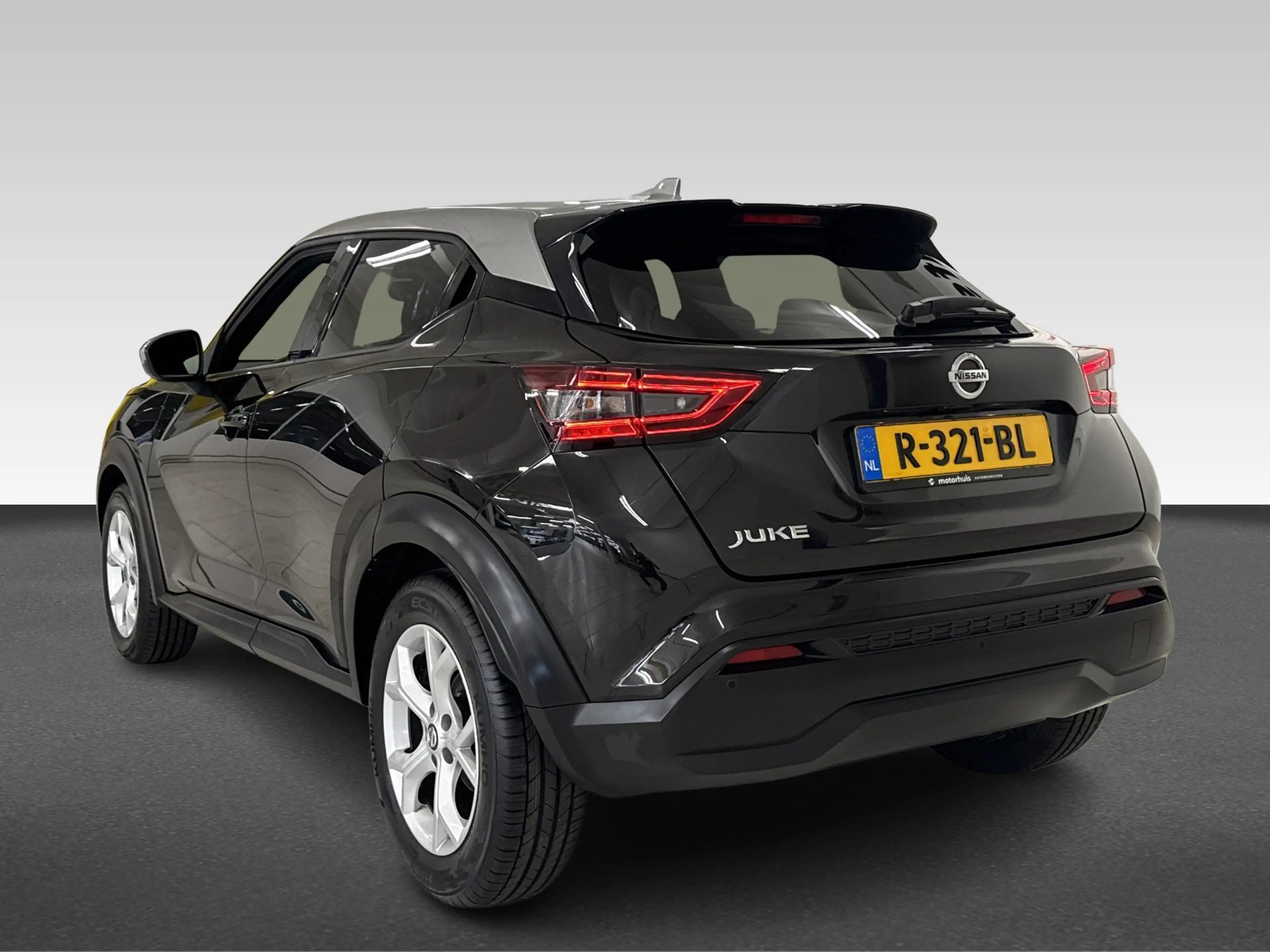 Nissan Juke 1.0 DIG-T Business Premium — photo 3