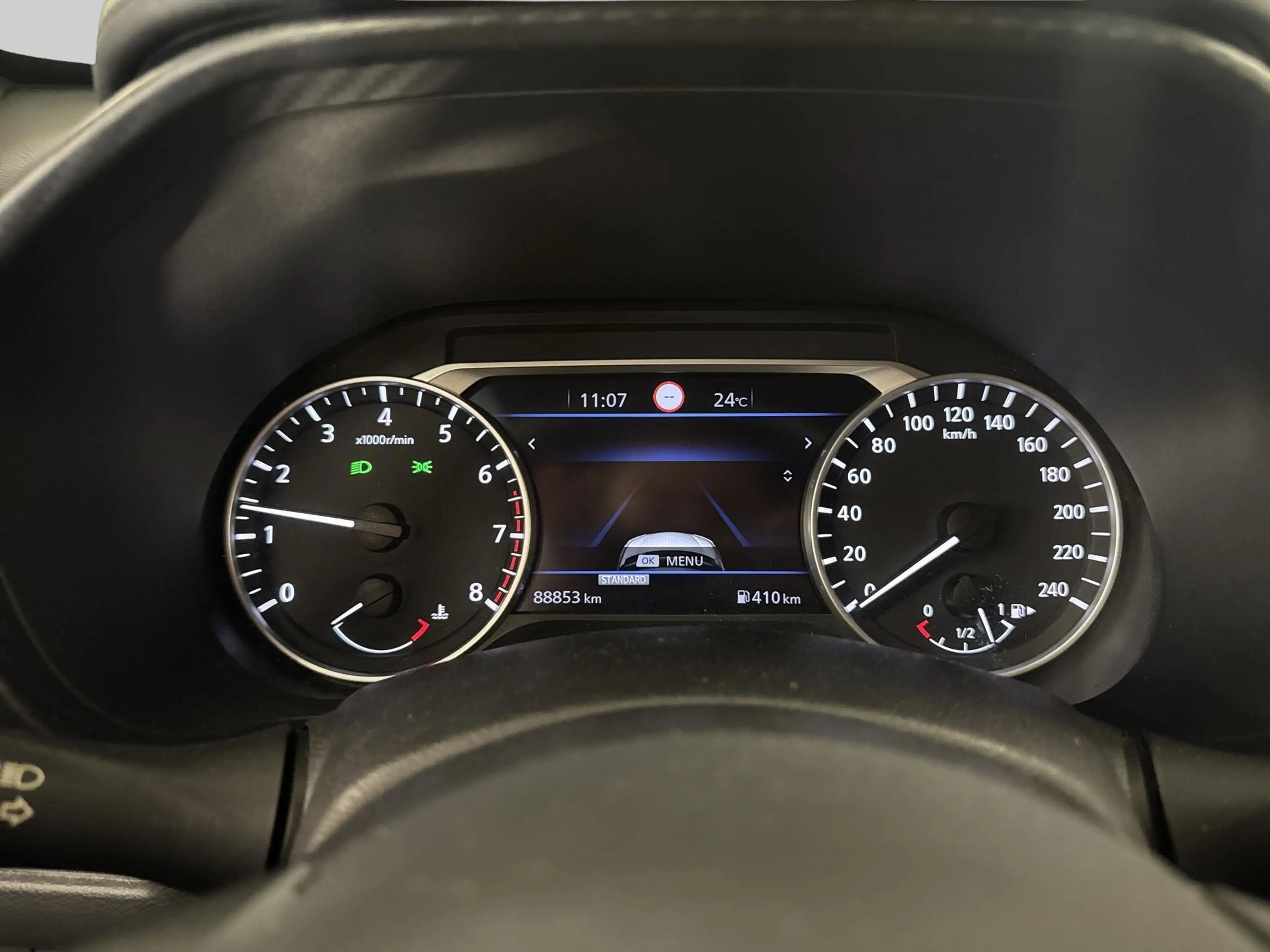 Nissan Juke 1.0 DIG-T Business Premium — photo 15