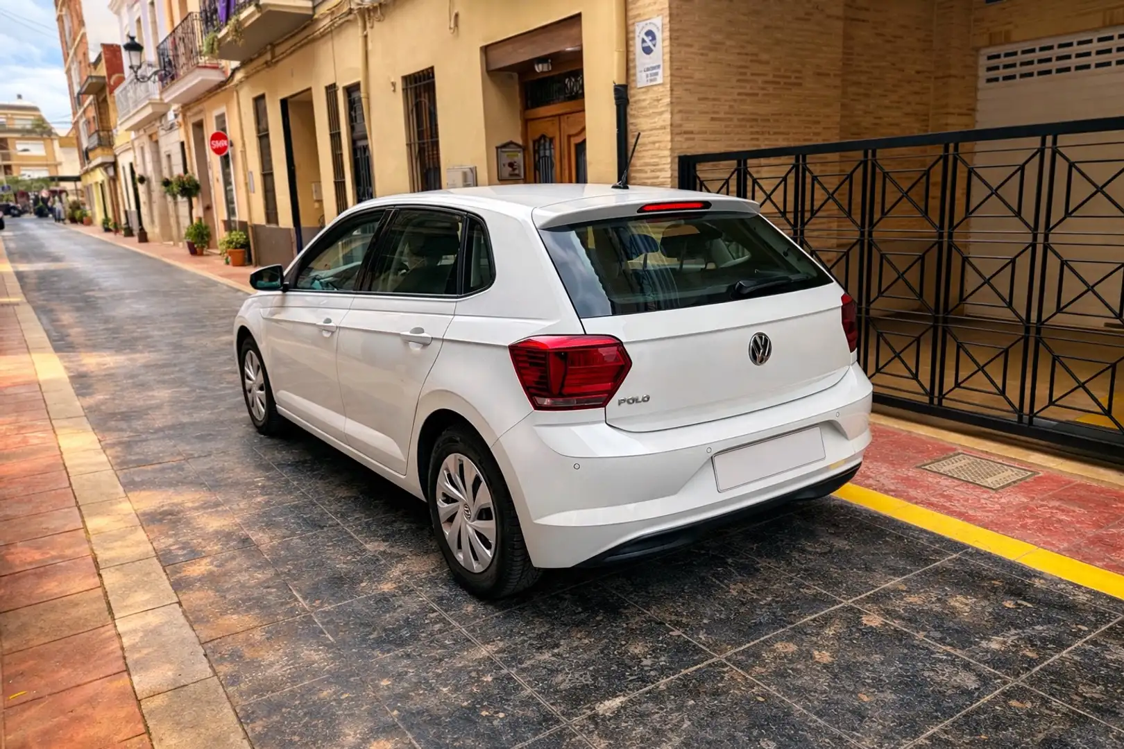 Volkswagen Polo Comfortline - 2