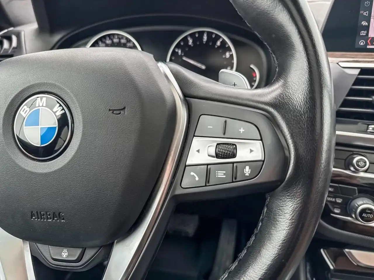 BMW X3 снимка BMW X3
