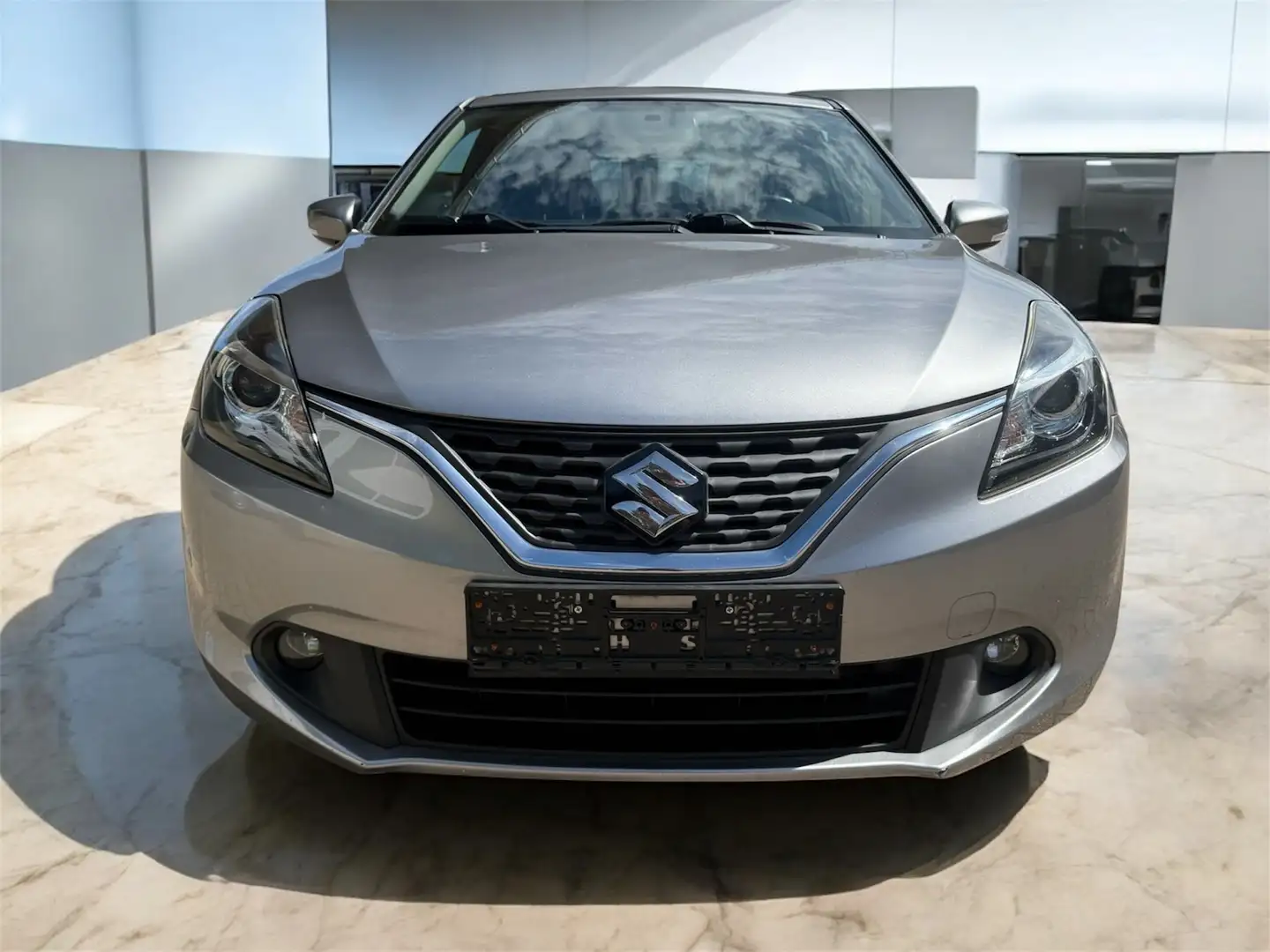 Suzuki Baleno 1.2i AUTOMATIQUE // ACC // LED // NAVI Gris - 2