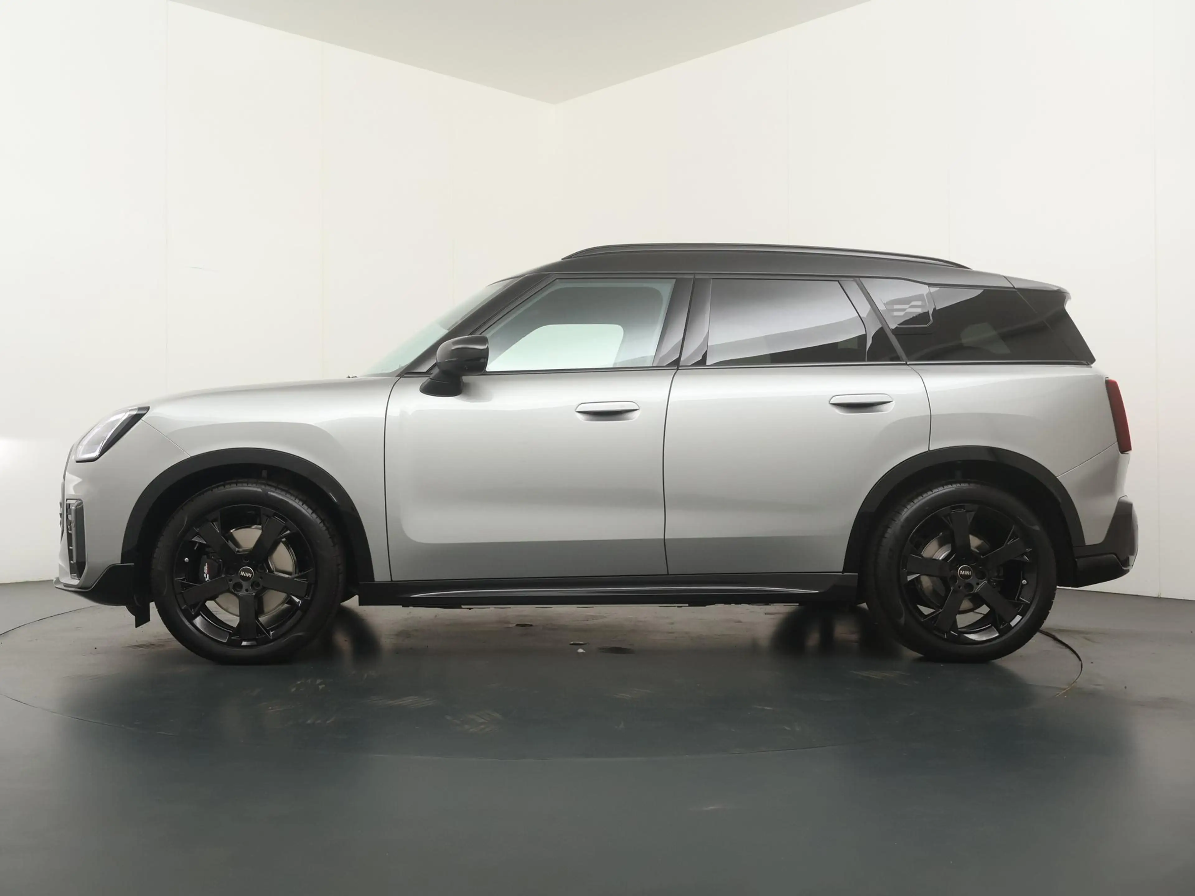 MINI Countryman E John Cooper Works | Pakket L — photo 11