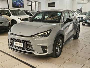 LBX 1.5 hybrid Relax 4wd