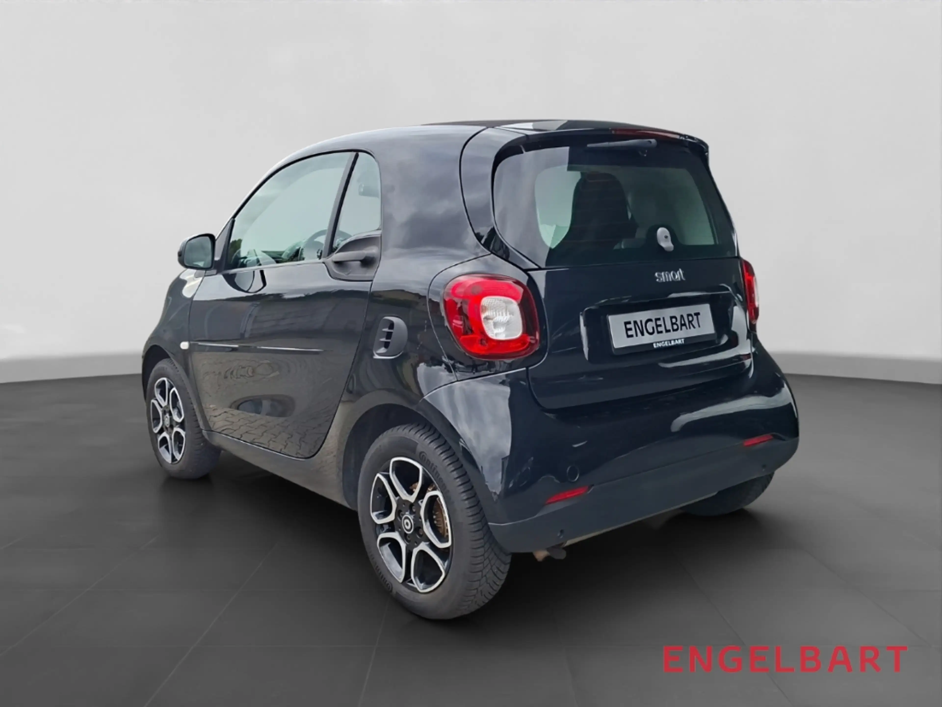 smart forTwo coupe Allwetterreifen Sitzheizung — photo 3