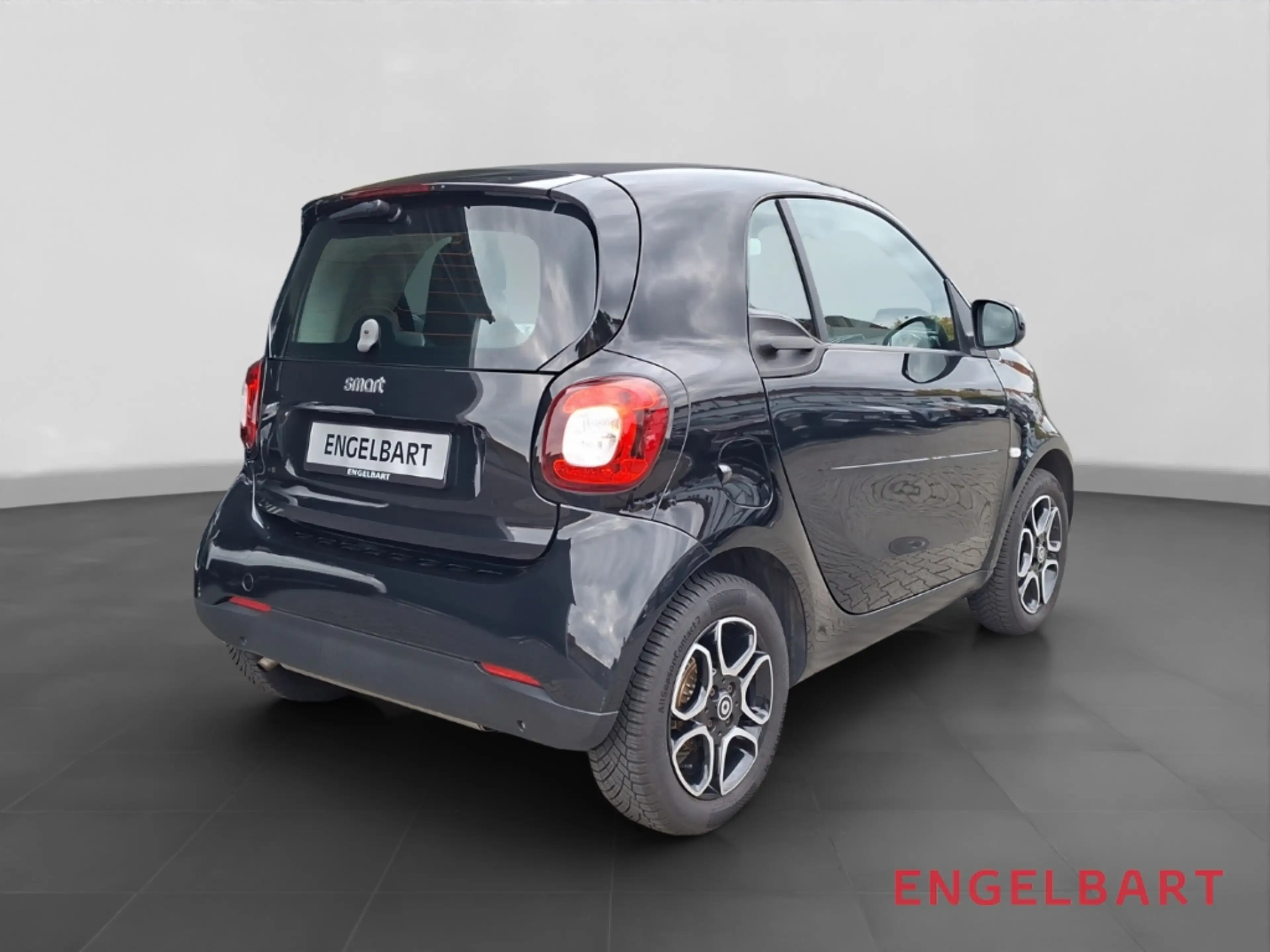 smart forTwo coupe Allwetterreifen Sitzheizung — photo 4