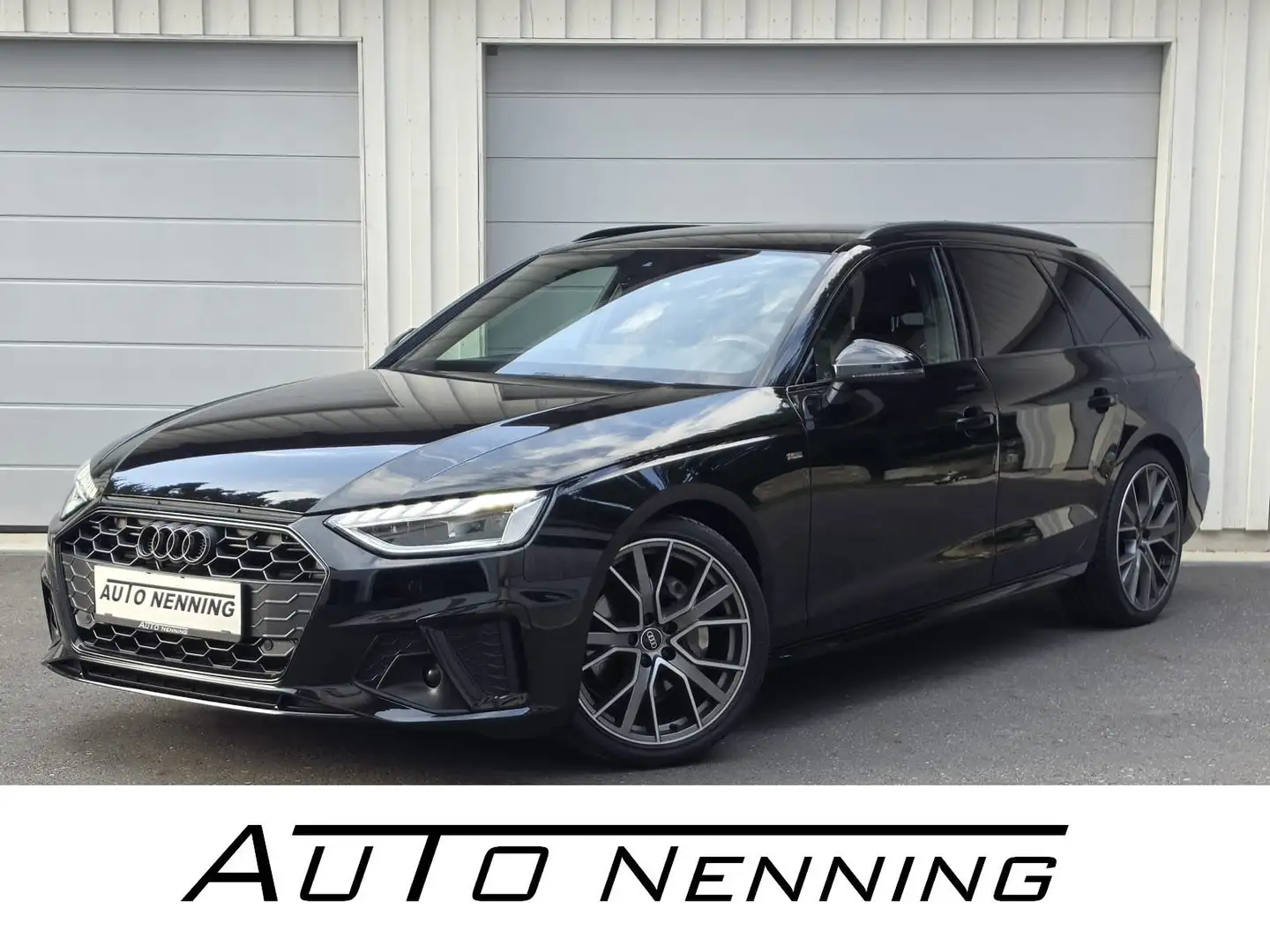 Audi A4 40 TDI S line Competition AHK ACC 19" LED keyless Schwarz - 1