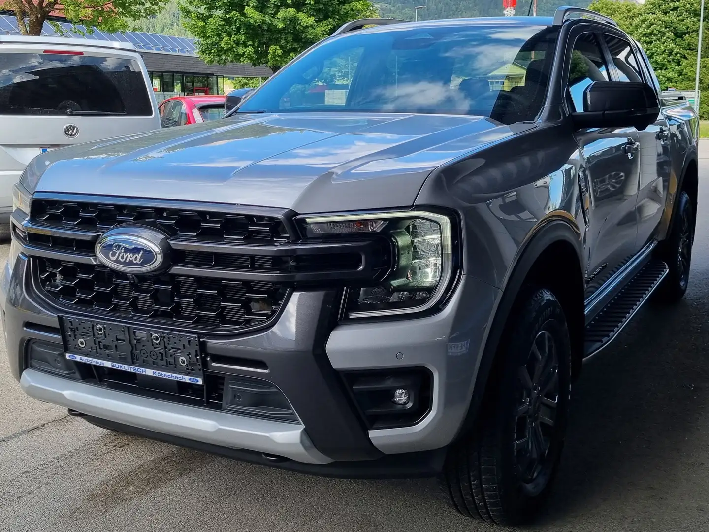 Ford Ranger Wildtrak e-4WD Doppelkabine Silber - 1
