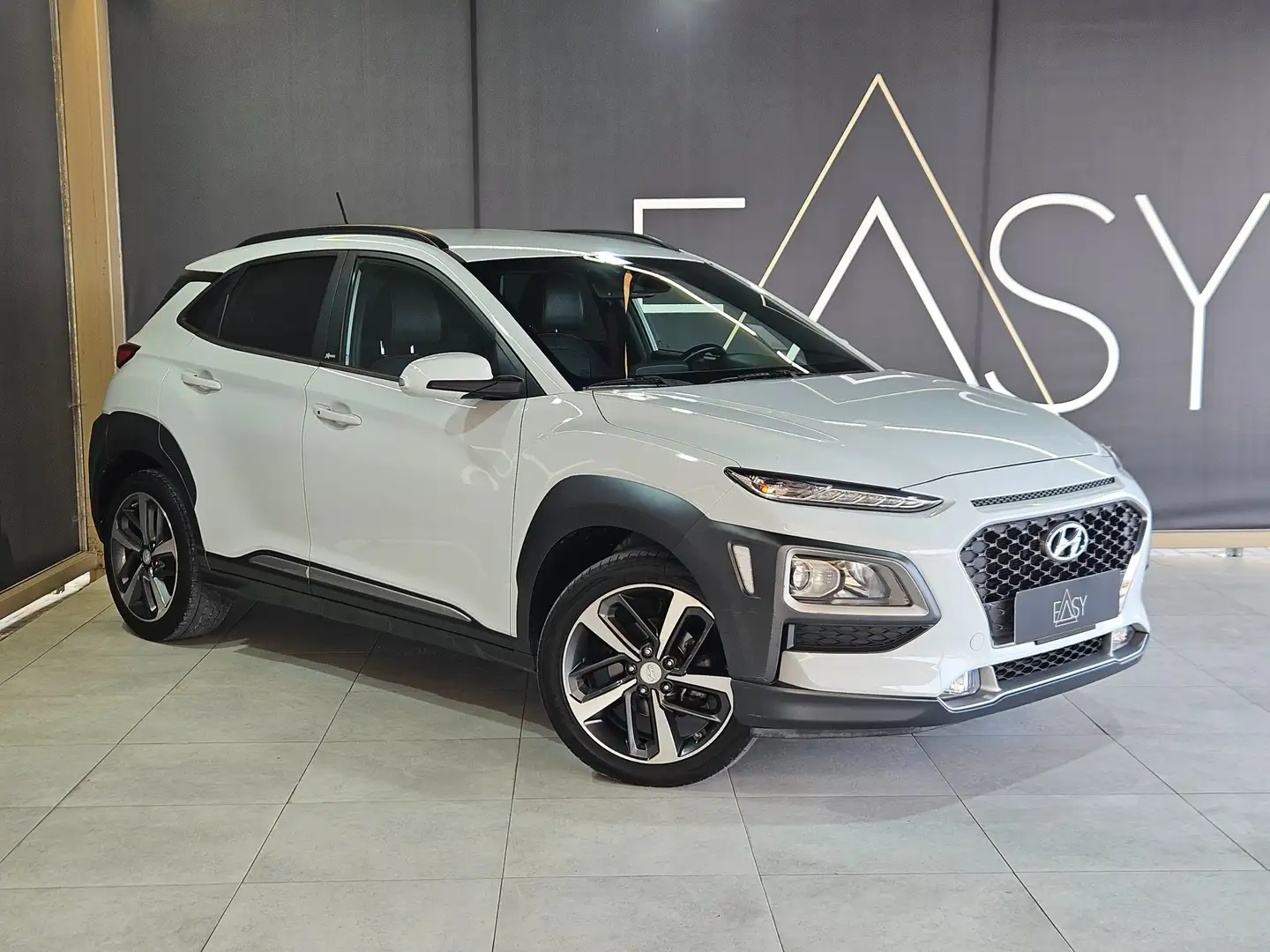 Hyundai KONA 1.6 crdi Xpossible 2wd Bianco - 2