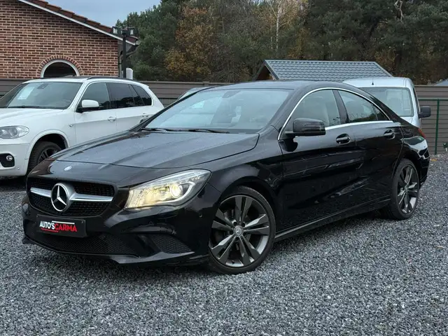 Mercedes-Benz CLA 220 Sport Led Xenon ParkeerS Leder Navi Airco ZetelV *