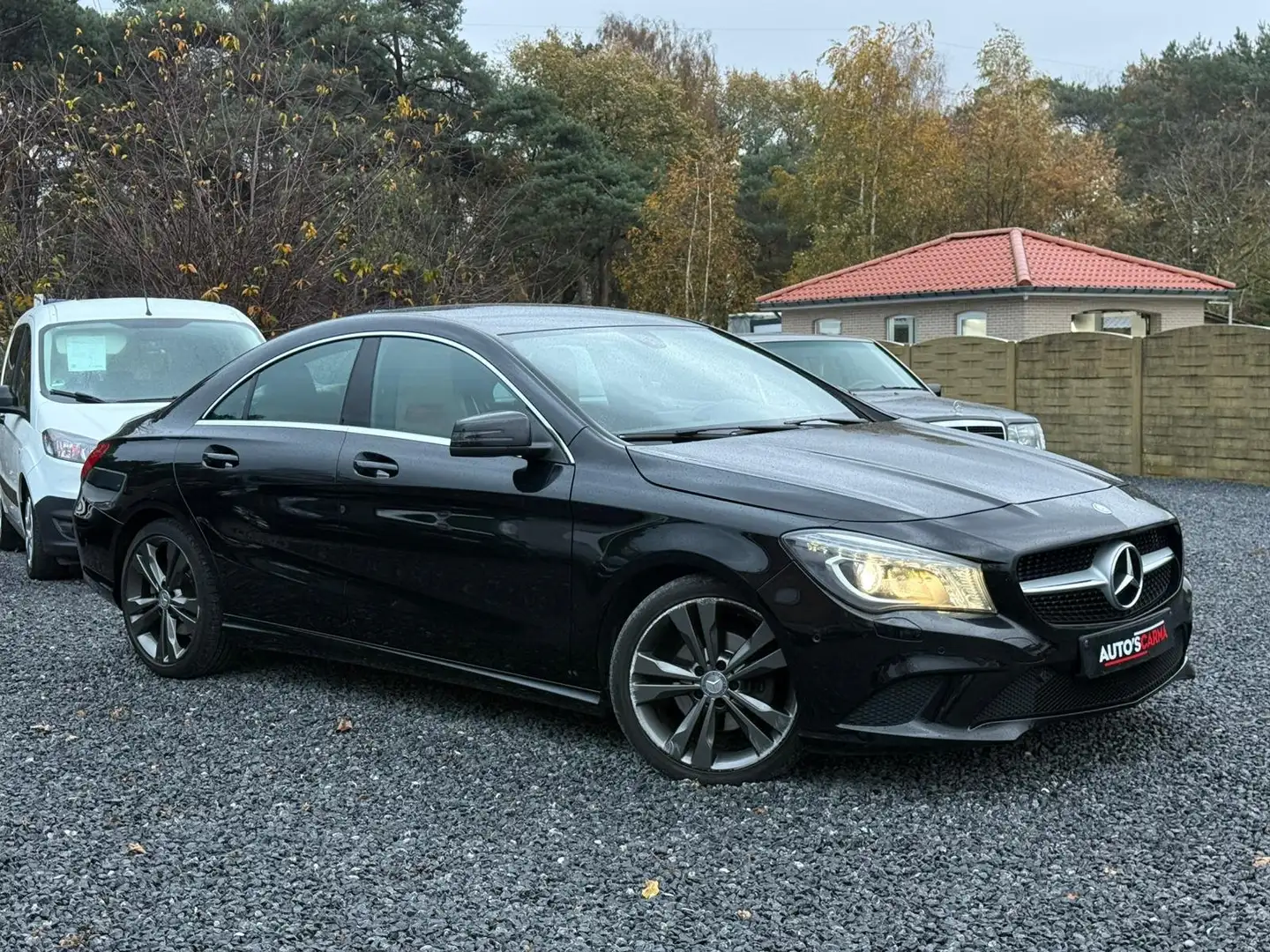 Mercedes-Benz CLA 220 Sport Led Xenon ParkeerS Leder Navi Airco ZetelV * Schwarz - 2