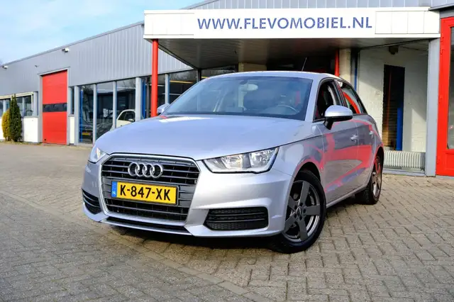 Audi A1 1.4 TDI Design Navi|Airco|LMV