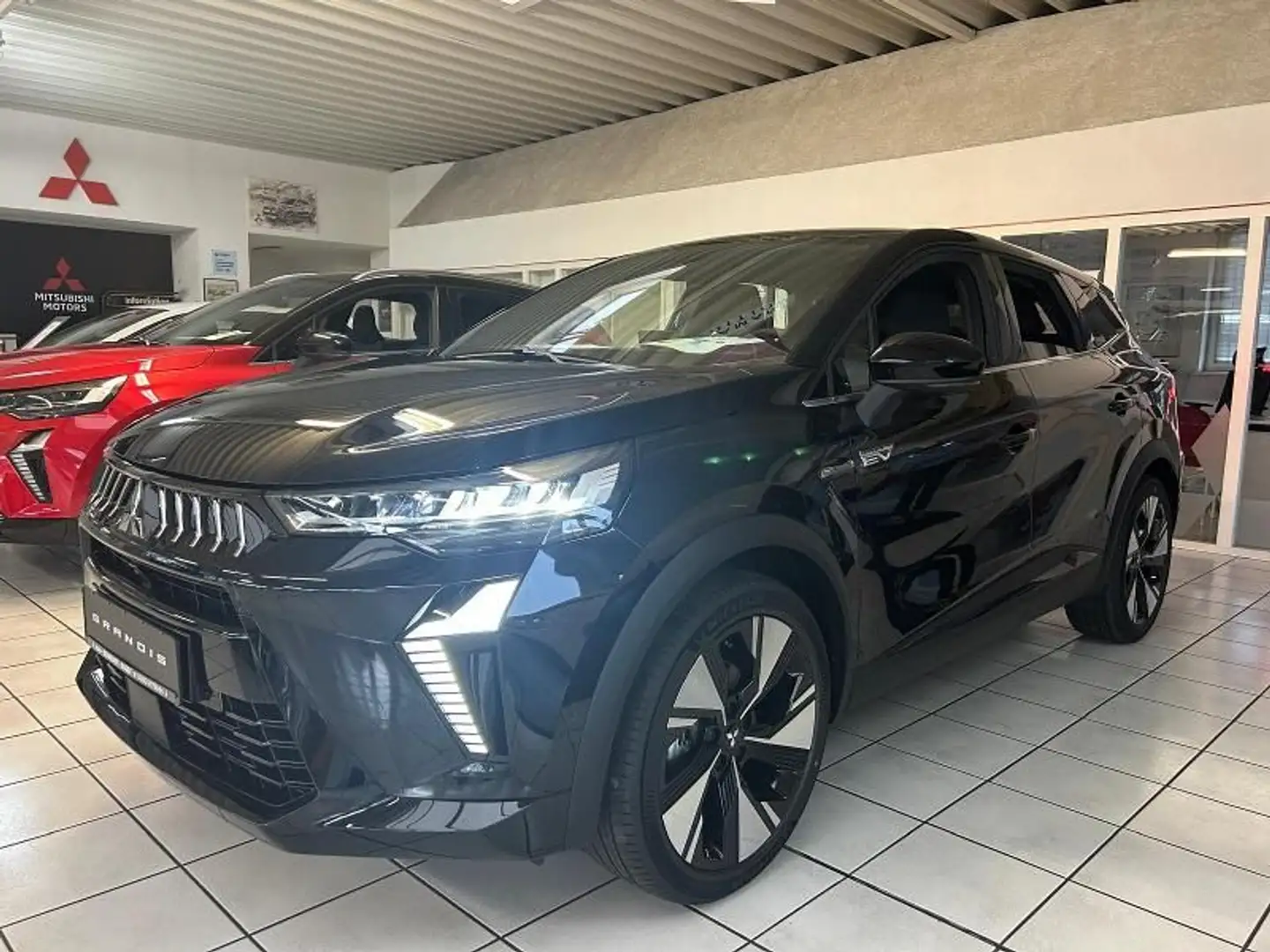 Mitsubishi Grandis Intro Edition 1.8 Hybrid*8 J. Garantie* Schwarz - 1