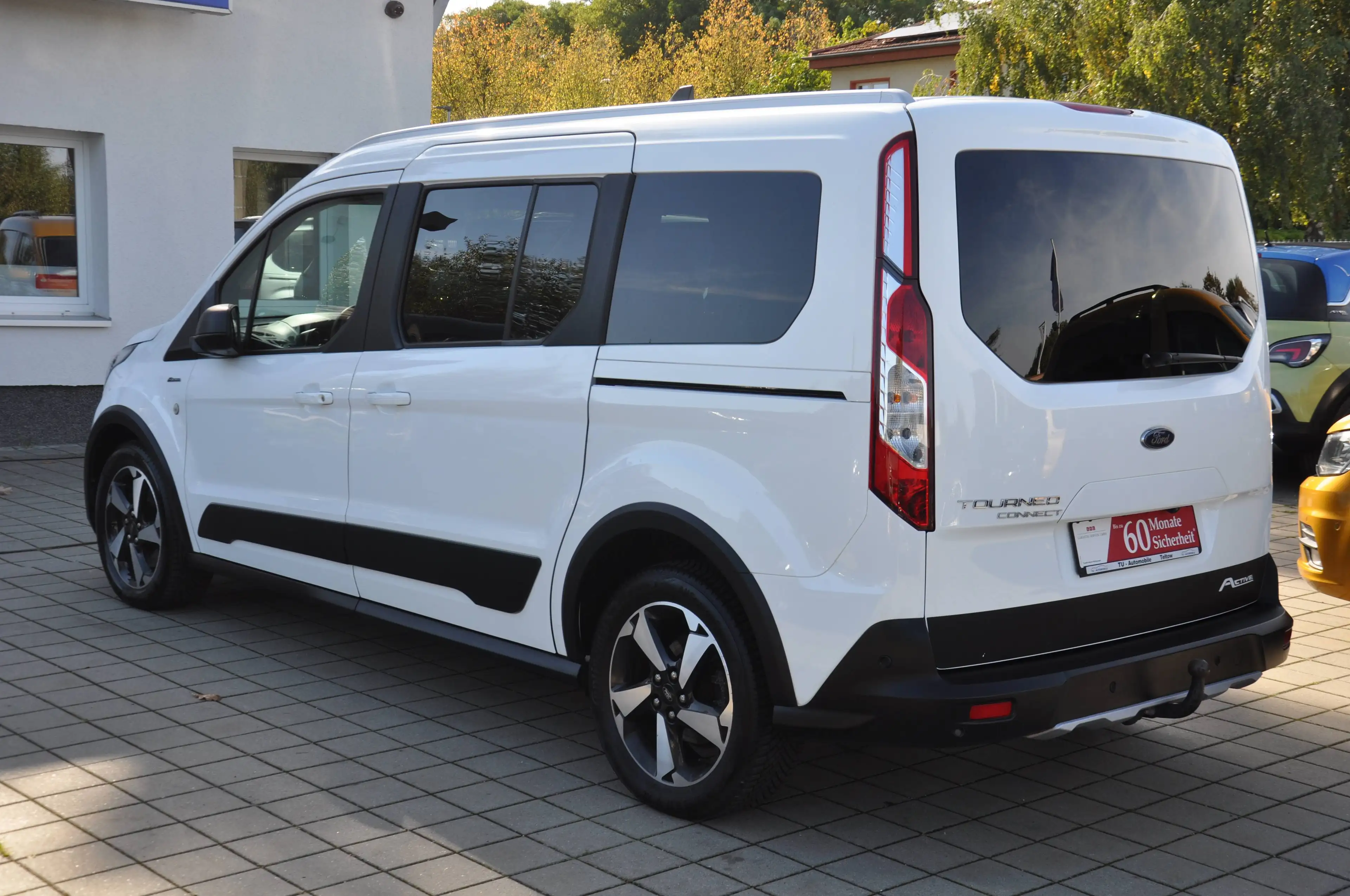 Ford Grand Tourneo Grand Tourneo Connect 1.5 TDCi Active. AHK-PANO-NA — photo 6