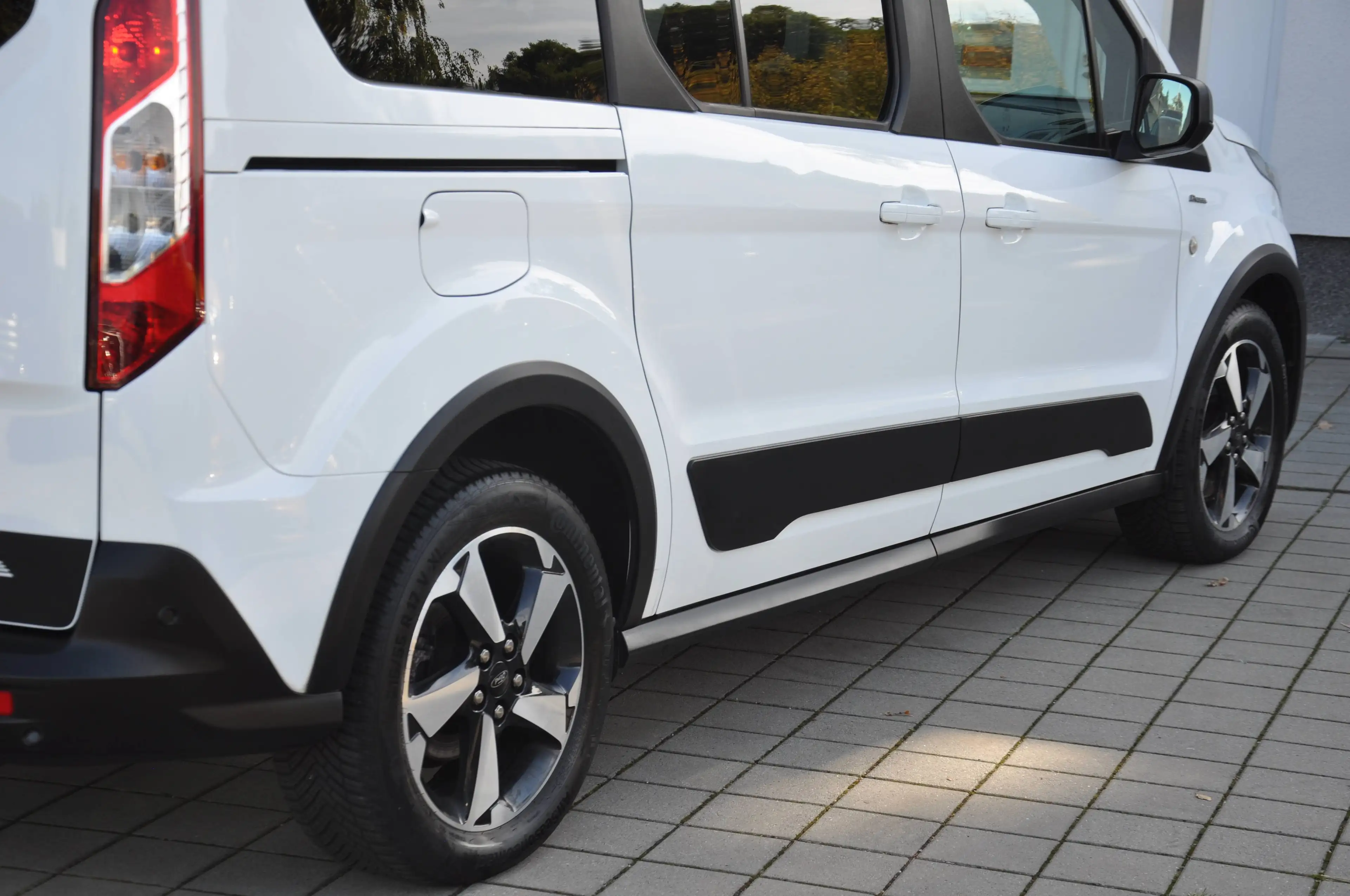 Ford Grand Tourneo Grand Tourneo Connect 1.5 TDCi Active. AHK-PANO-NA — photo 11