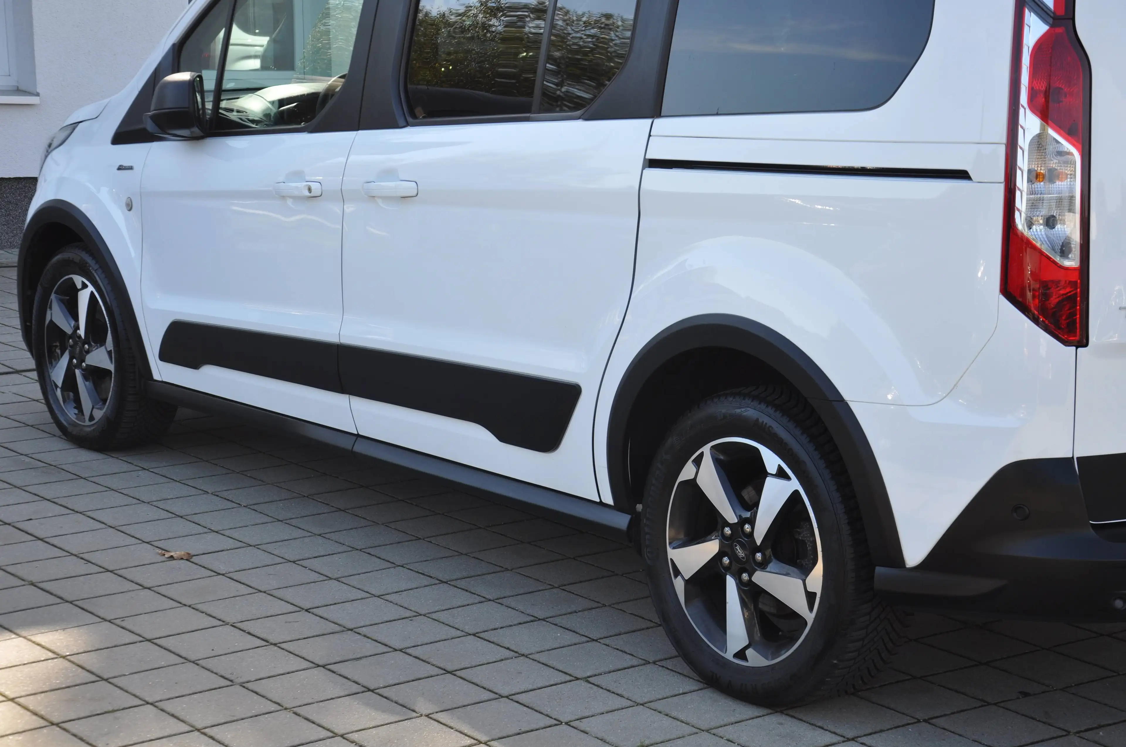 Ford Grand Tourneo Grand Tourneo Connect 1.5 TDCi Active. AHK-PANO-NA — photo 12