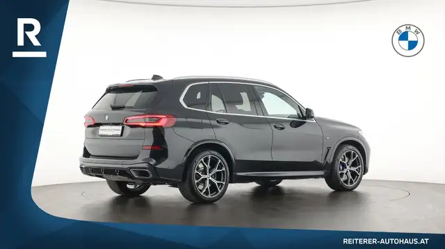 BMW X5 view 6