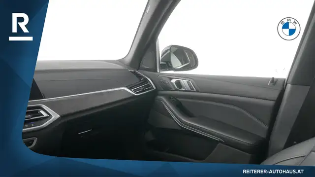 BMW X5 view 25