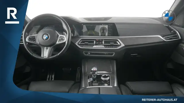 BMW X5 view 13