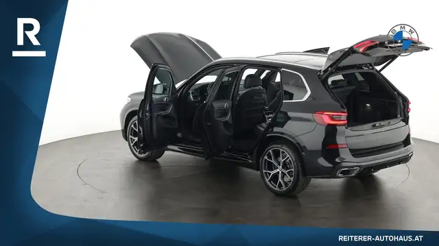 BMW X5 view 10