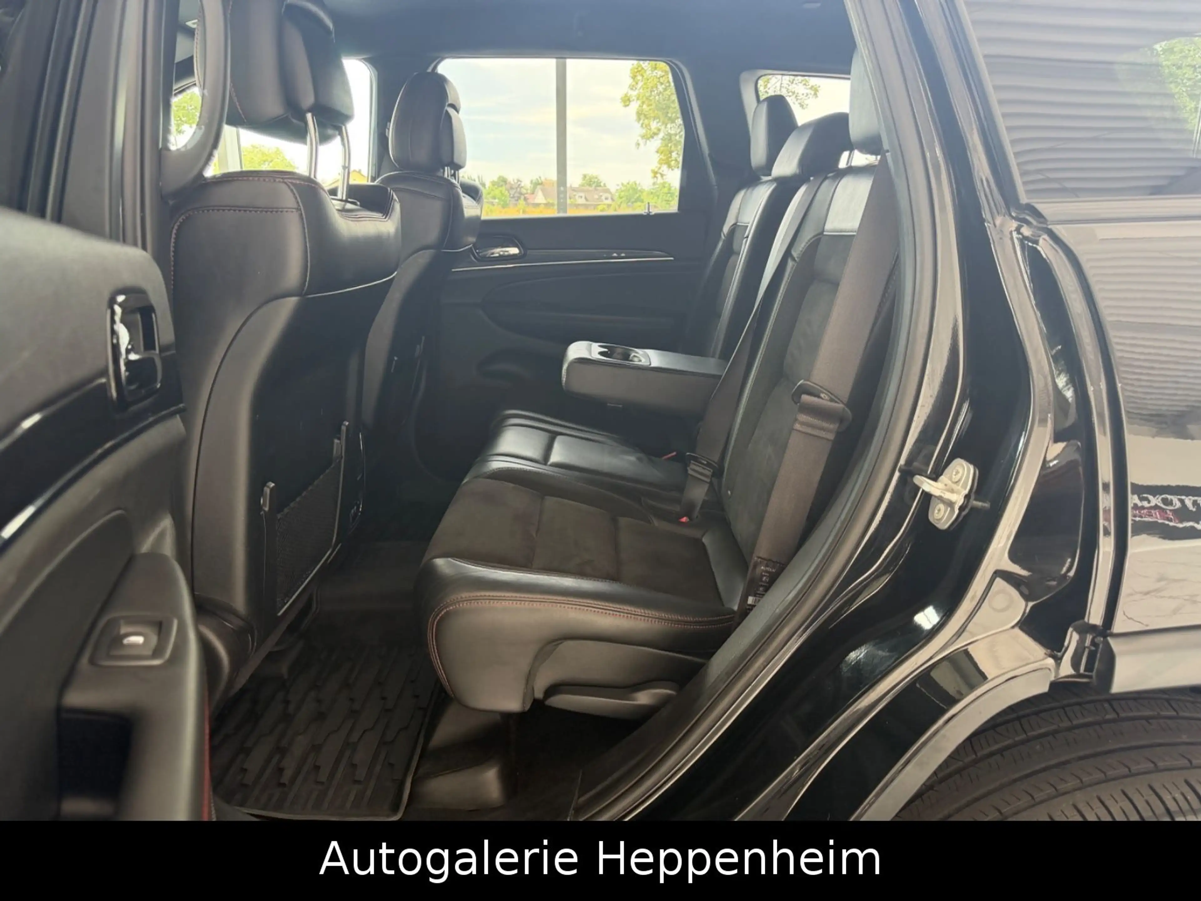 Jeep Grand Cherokee 3.0 CRD Trailhawk — photo 13
