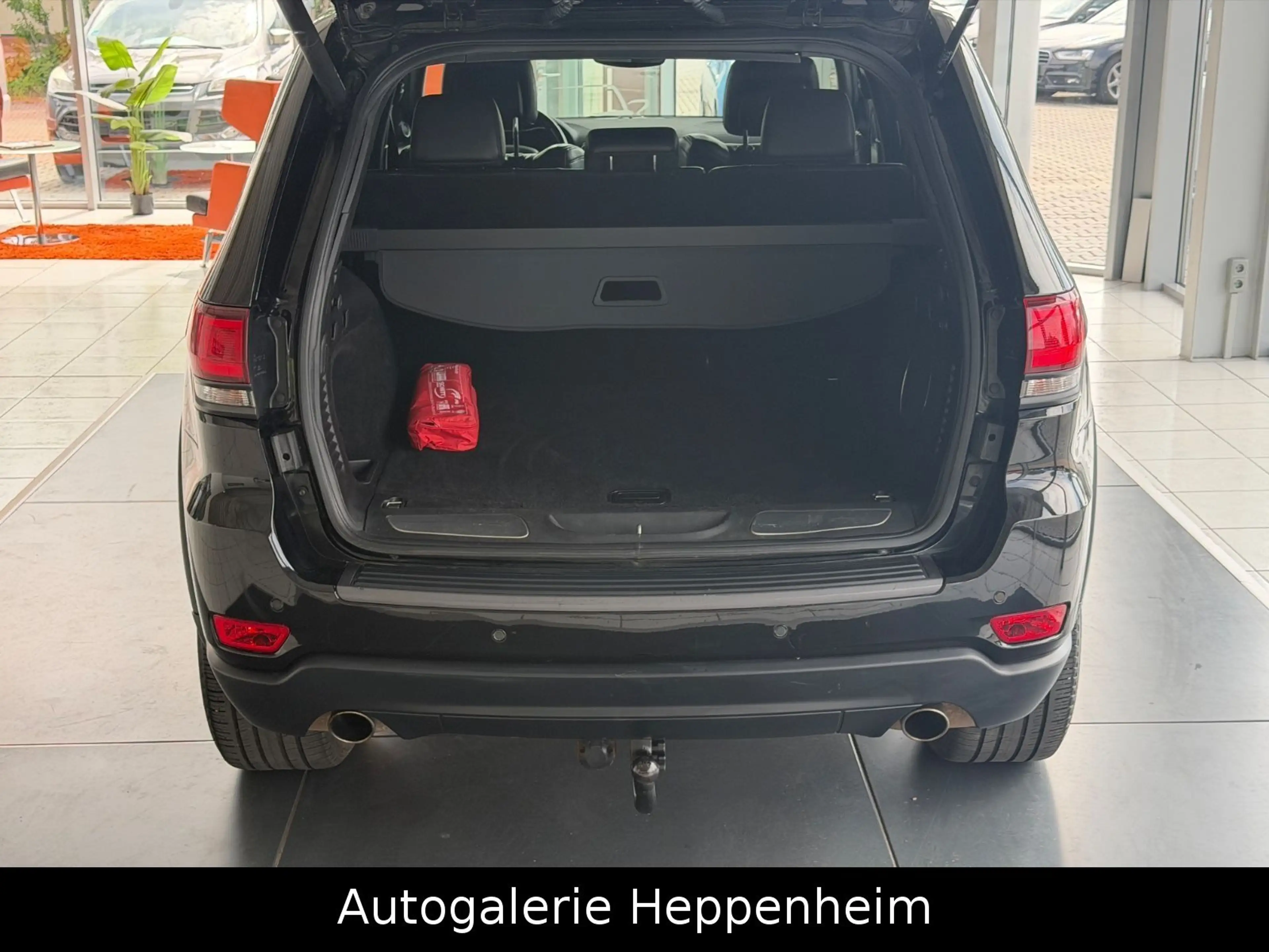Jeep Grand Cherokee 3.0 CRD Trailhawk — photo 10