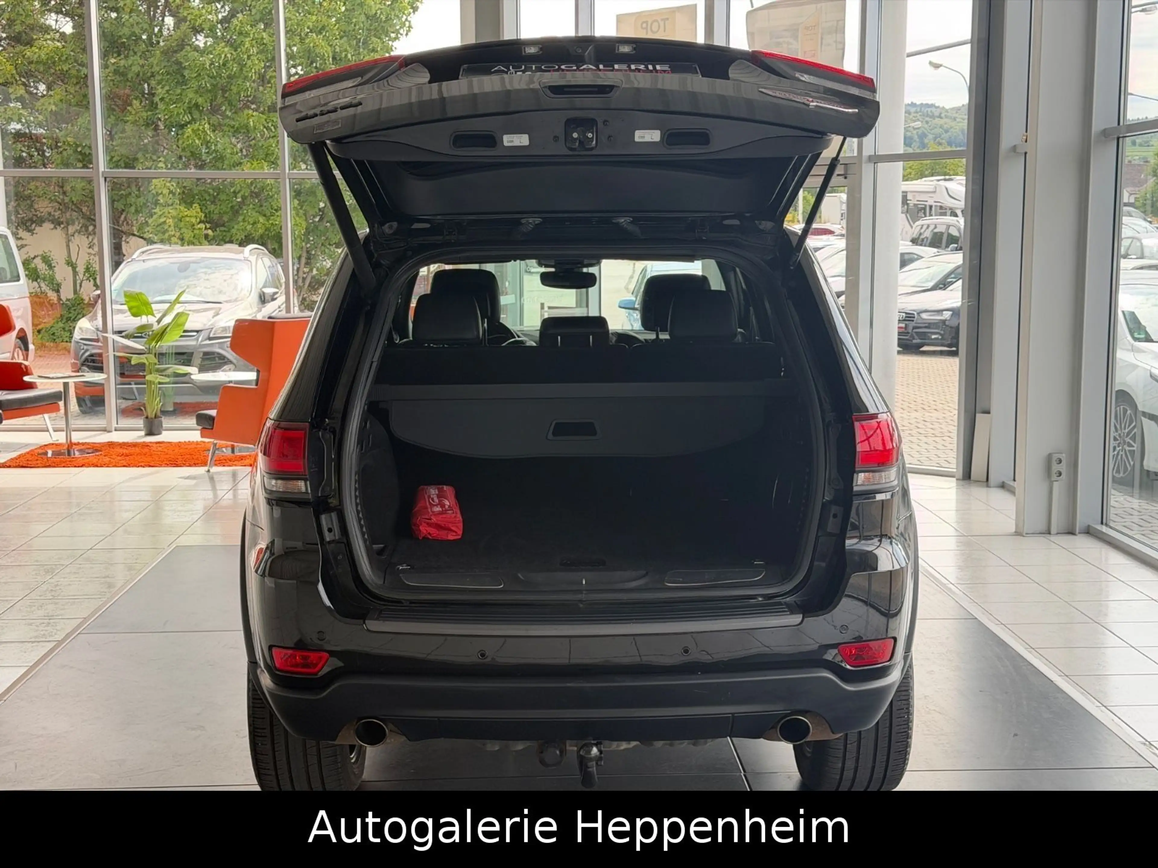 Jeep Grand Cherokee 3.0 CRD Trailhawk — photo 9