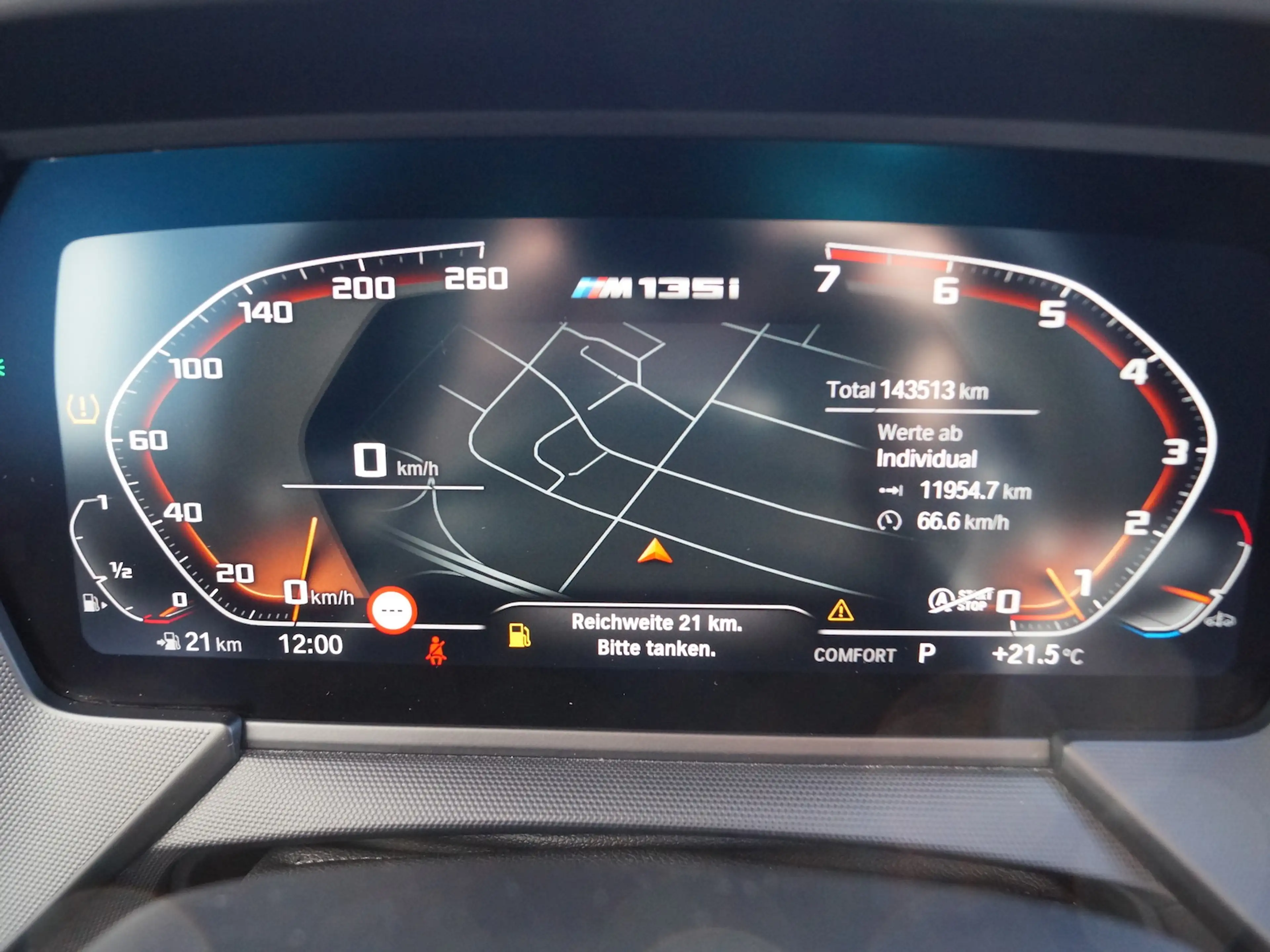 BMW 135 M135i xDrive Aut. *Navi*HUD*BREMSEN NEU !!* — photo 13
