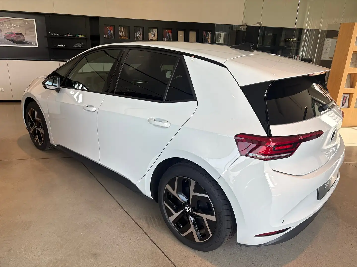 Volkswagen ID.3 Neo Life 125 kW - 50 kWh Weiß - 2