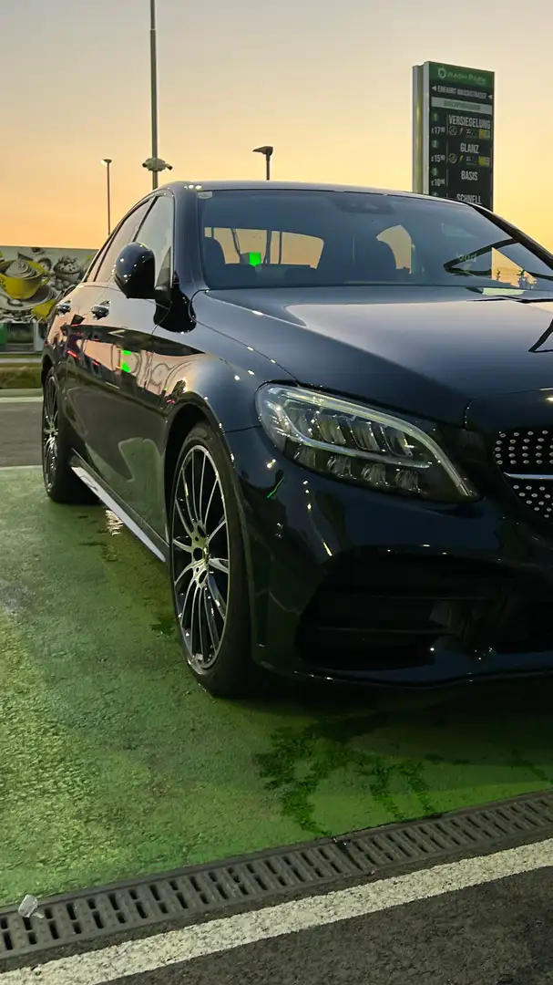 Mercedes-Benz C 220 W205 C220d AMG Line Schwarz - 2