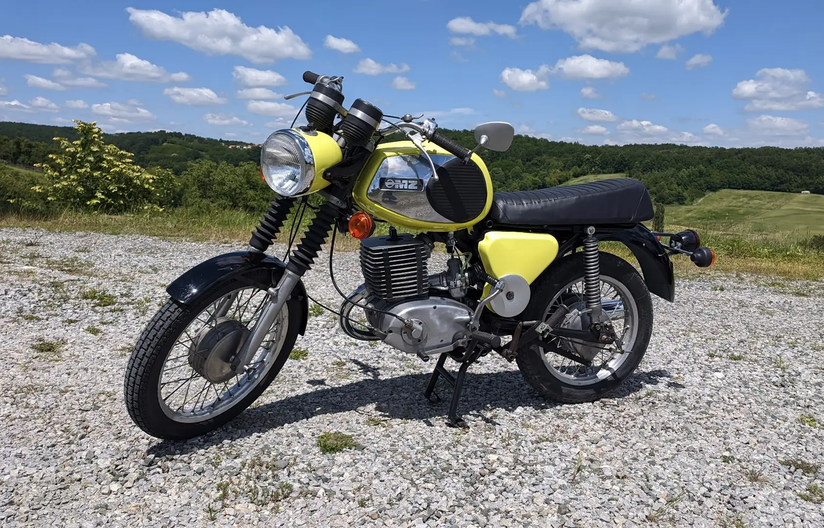 MZ TS 250 Supa 5 Jaune - 1