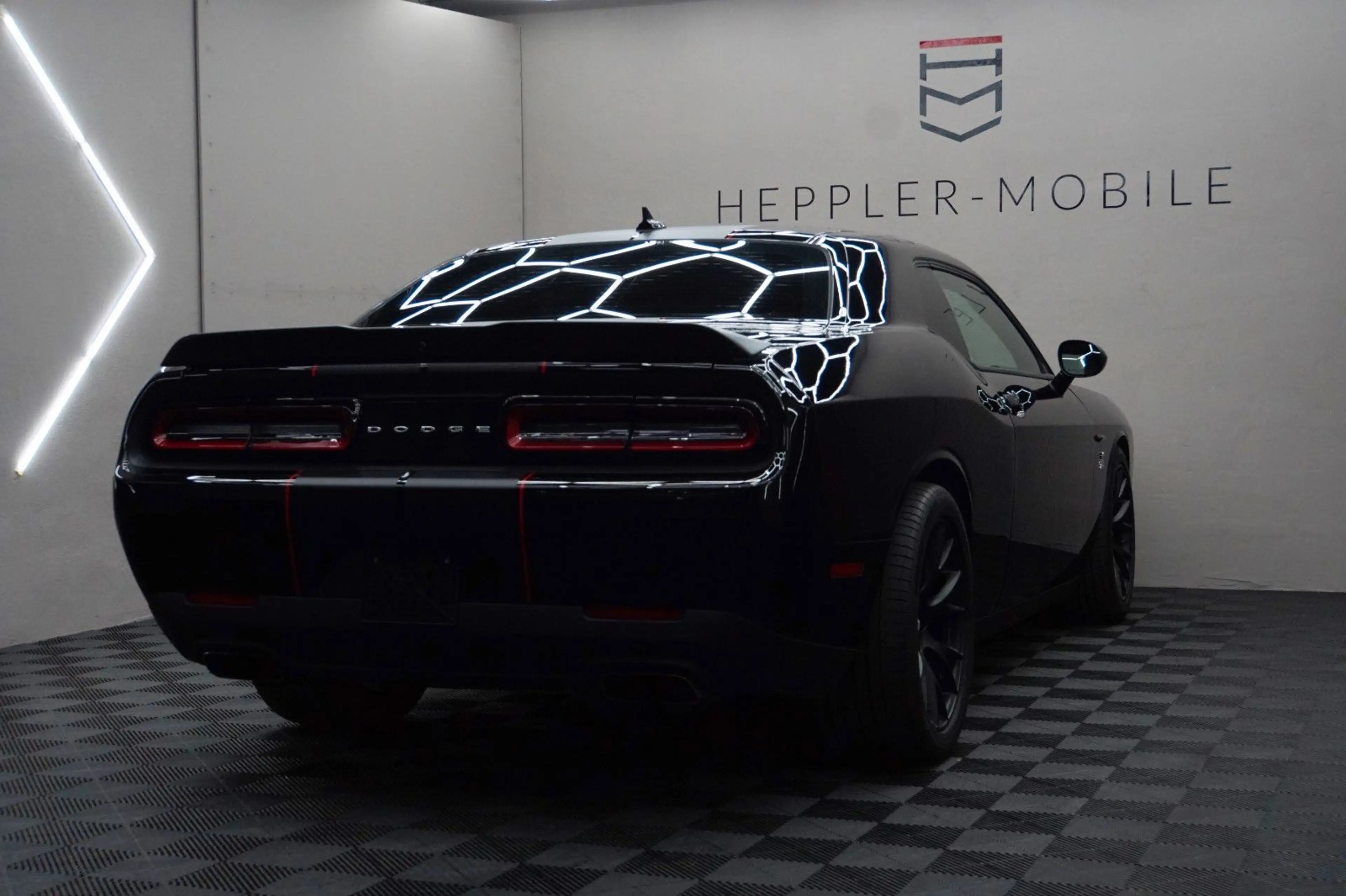 Dodge Challenger SRT *SUCHAUFTRAG NACH WUNSCH* — photo 11