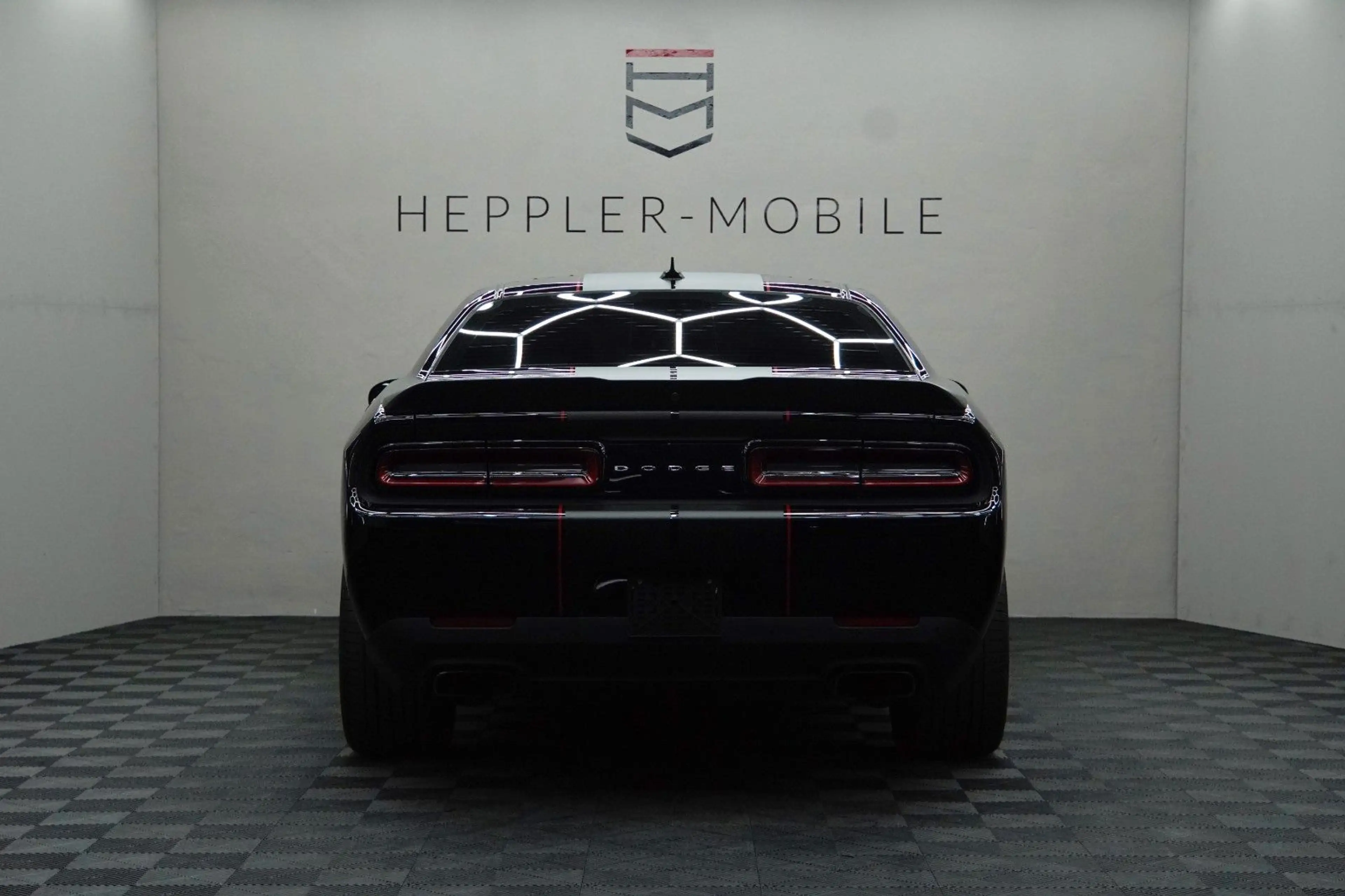 Dodge Challenger SRT *SUCHAUFTRAG NACH WUNSCH* — photo 12