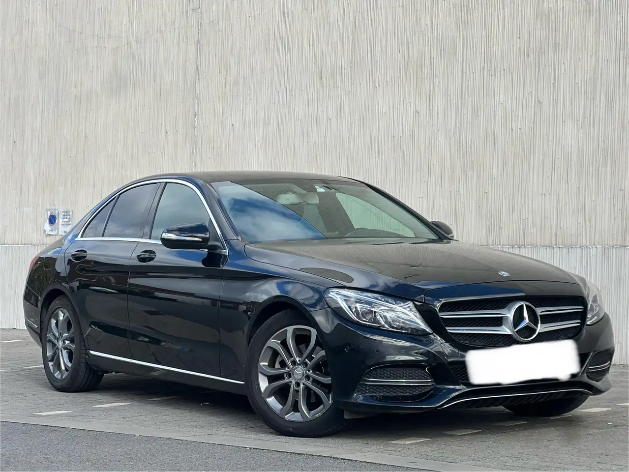 Mercedes-Benz C 180